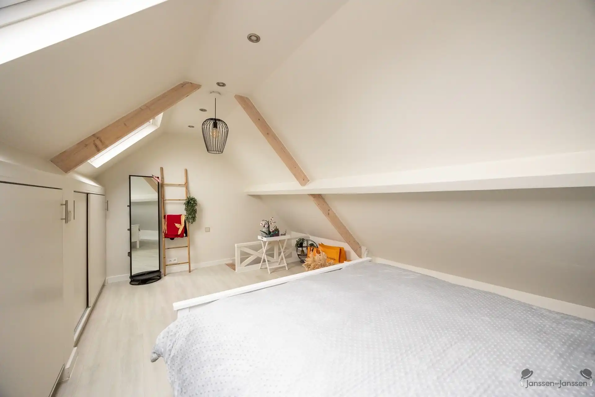 Gezellige woning met 3 slaapkamers en tuin in centrum Brasschaat foto 10