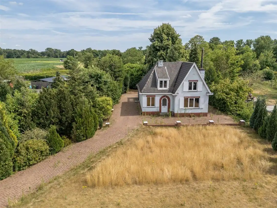 Open bebouwing, 23 are, mogelijkheid verkaveling 2 HOB foto 2