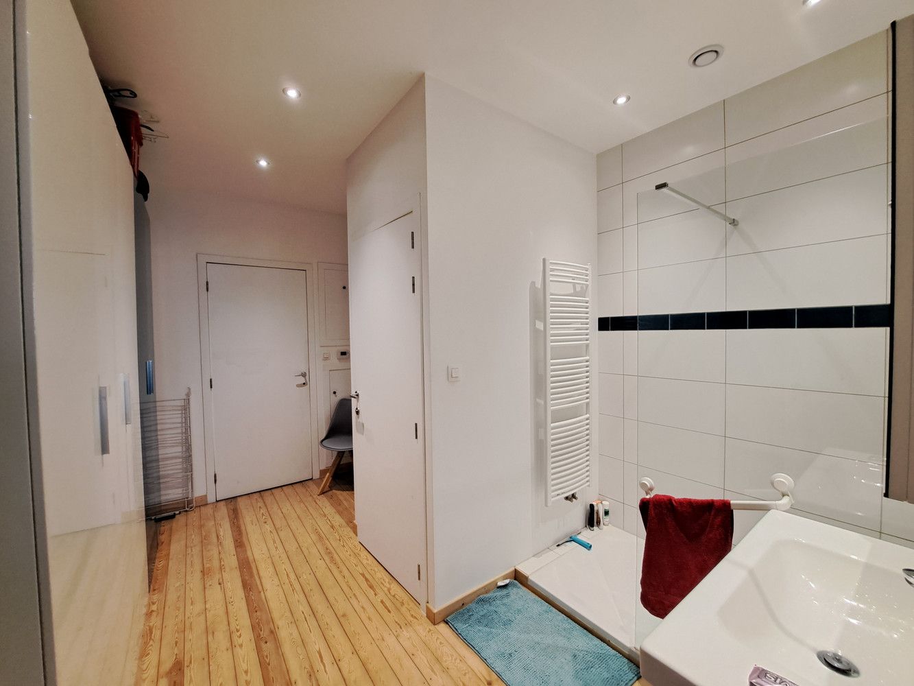 Gezellig gelijkvloers appartement vlakbij het Boekenbergpark foto 6