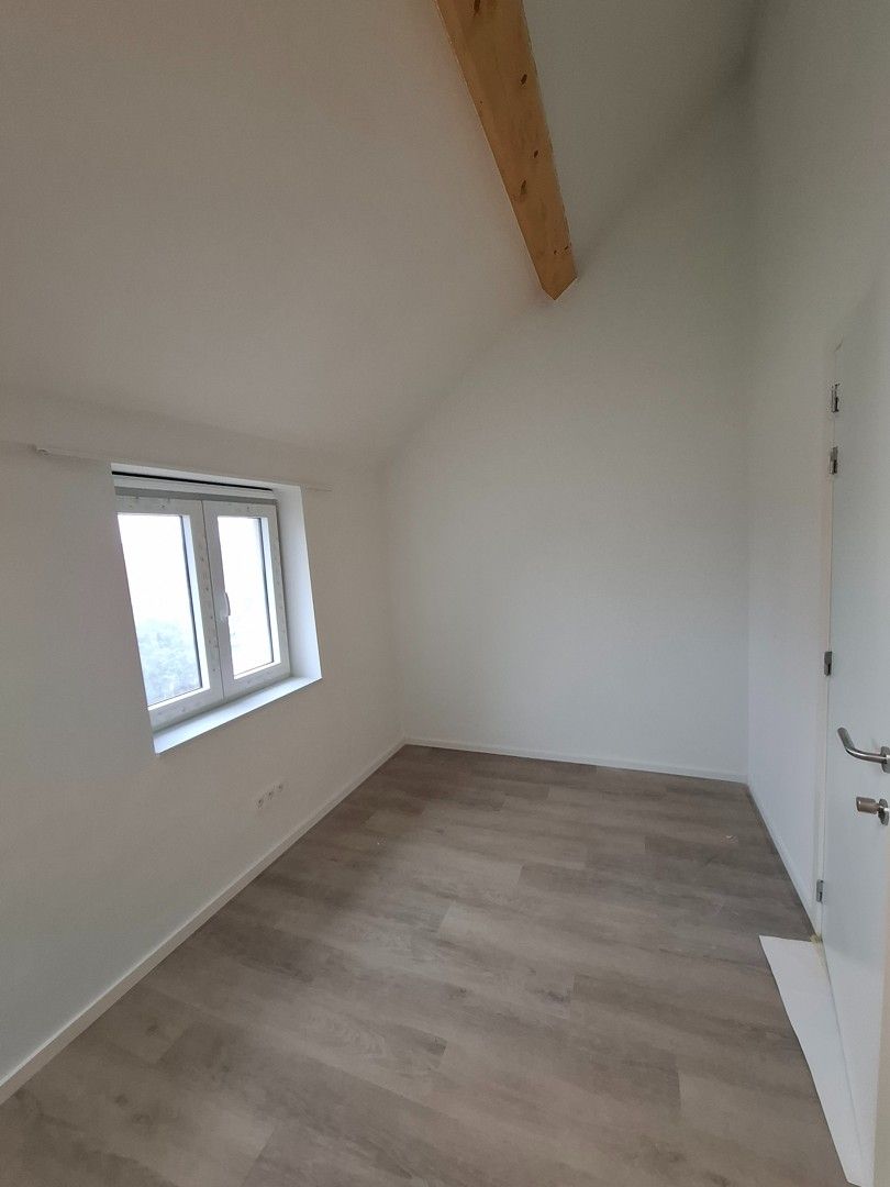 RUIME STUDENTENKAMERS IN NIEUWSTAAT IN CENTRUM GENT foto 6