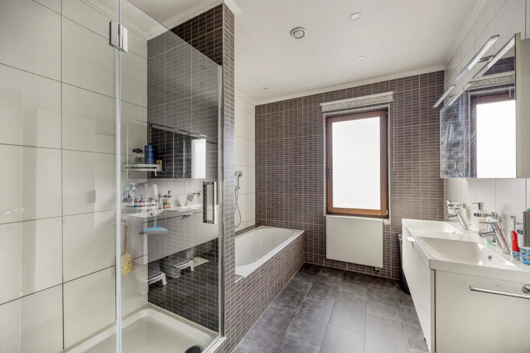 WSB-immo: instapklare woning met 4 slaapkamers en tuin foto 10
