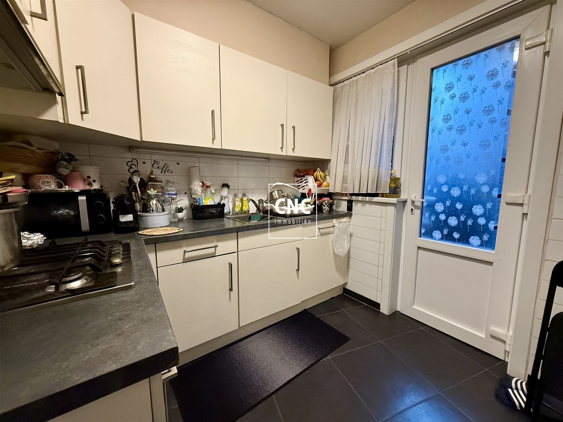 Rustig gelegen gelijkvloers appartement met koertje, Knokke foto 3