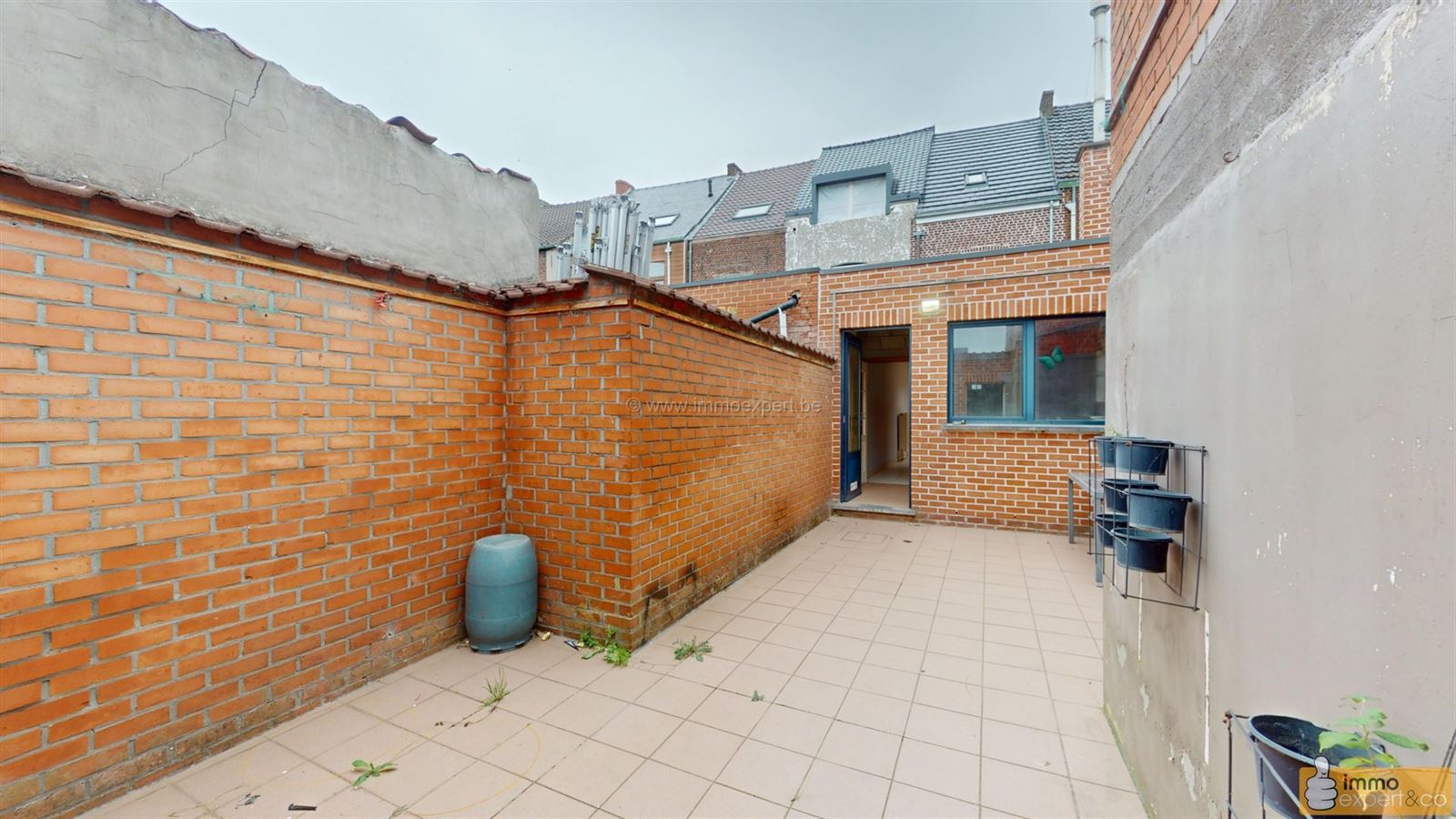 NINOVE: Centraal gelegen woning met 2 slpks, garage en koer foto 10