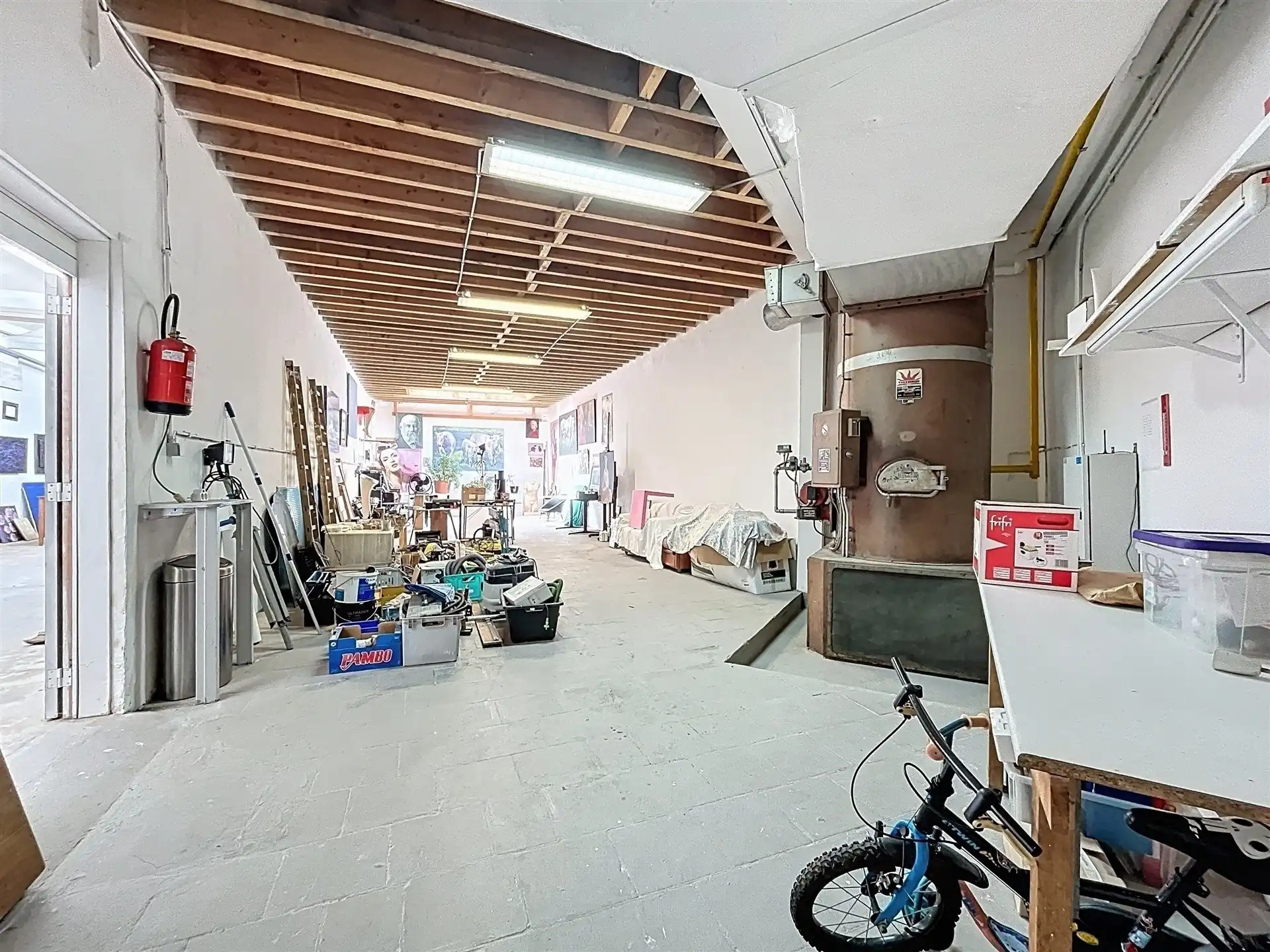 Mooie loft 250m² met magazijn van 450 m² en 2de woonst foto 24