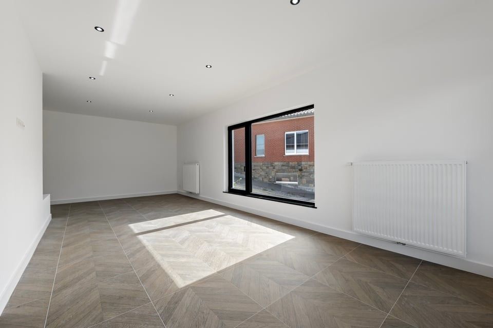 VOLLEDIG GERENOVEERDE BUNGALOW MET 3 SLAAPKAMERS EN EEN PRACHTIGE TUIN foto 11