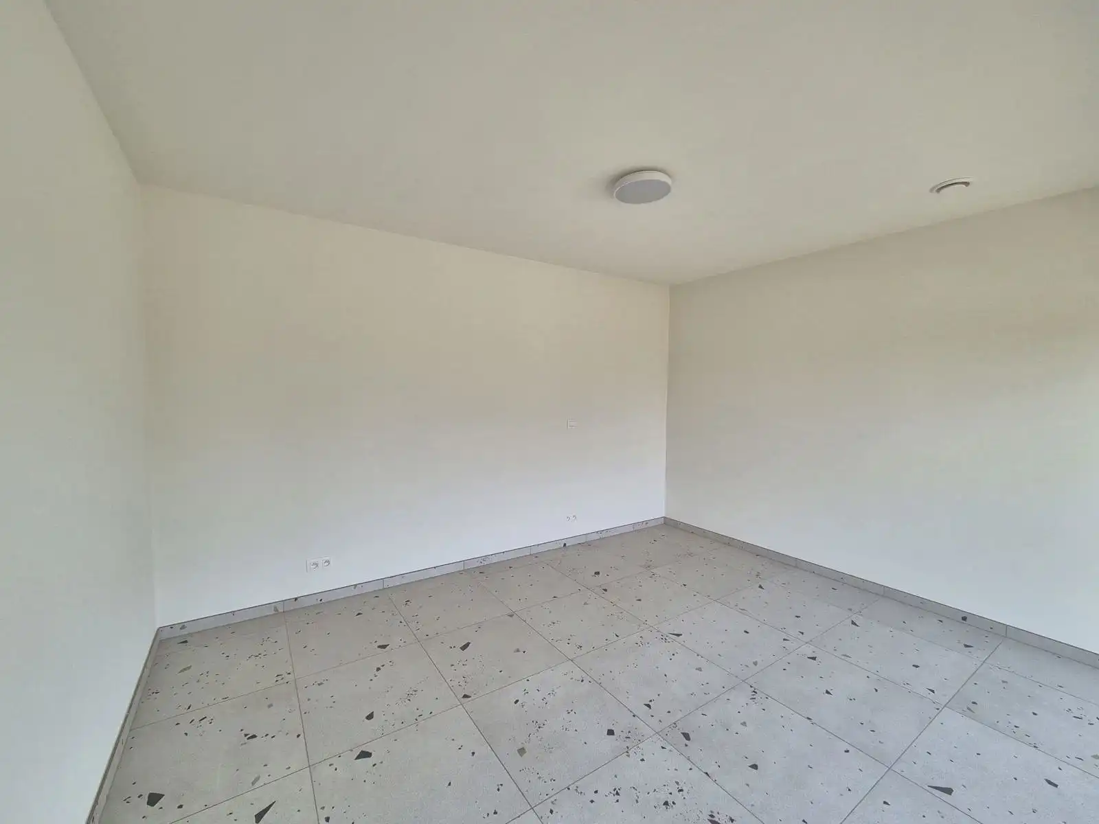 Triplex nieuwbouwappartement met 2 slaapkamers - 2 terrassen foto 8