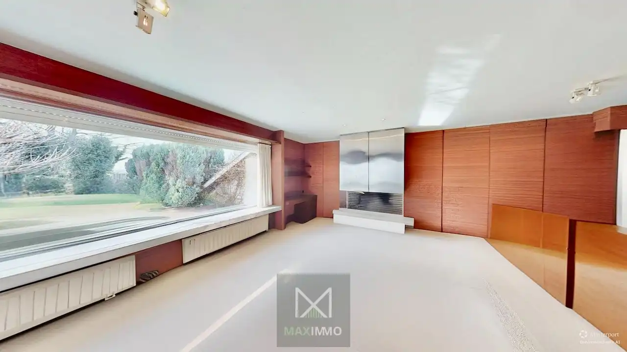 Instapklare halfopen woning met dubbele garage, atelier en ZW-tuin te Rekkem foto 6