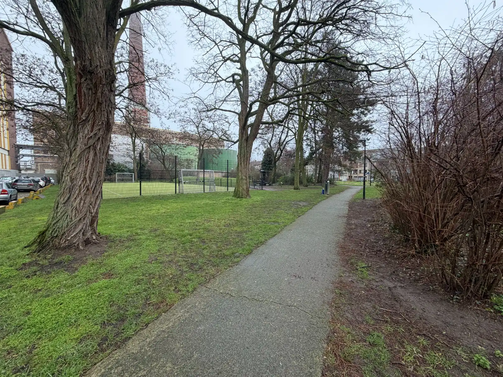 Ruime woning met veel potentieel te Gent foto 25