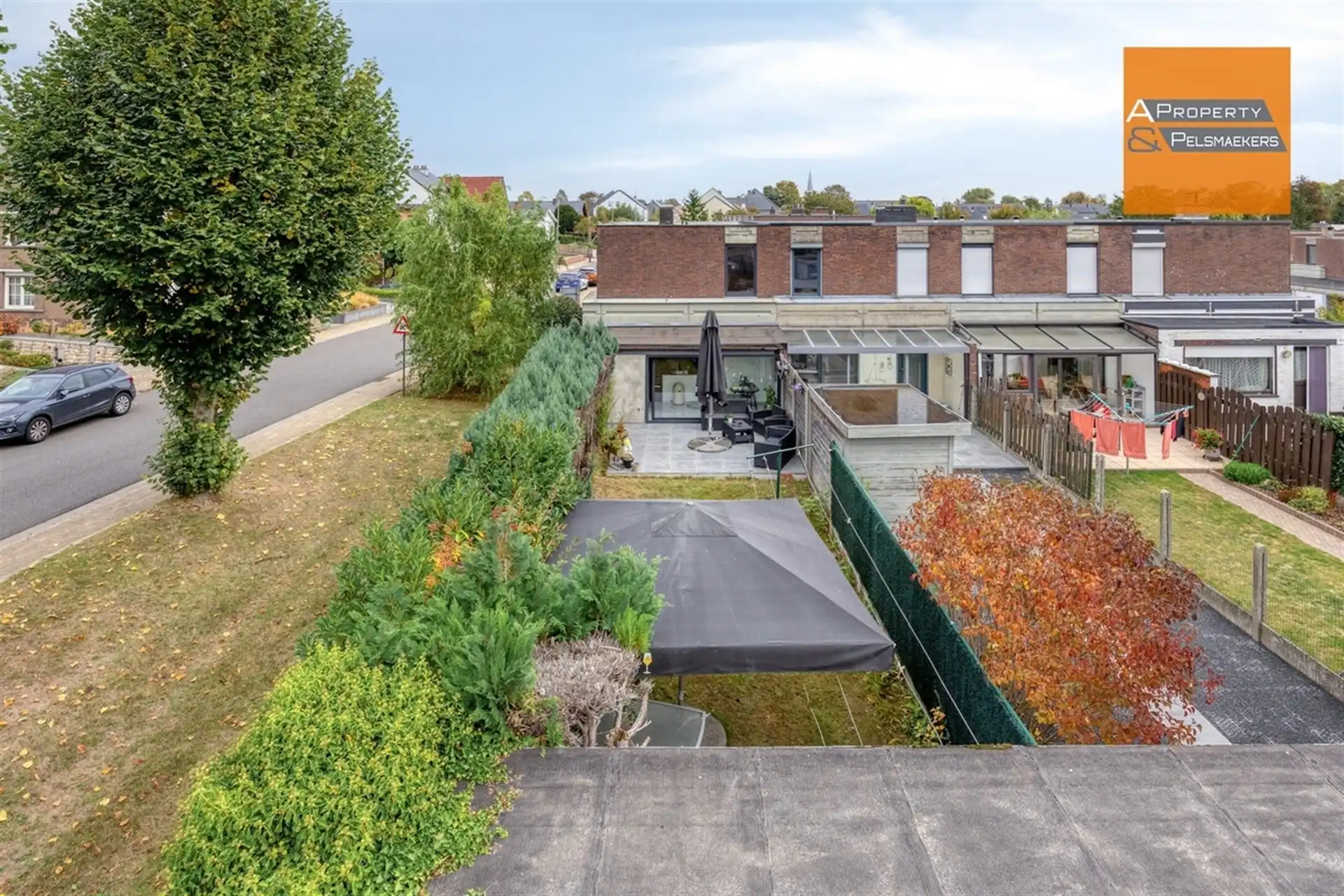 BOD AANVAARD Gezinswoning met 3 à 4 kamers , tuin en garage foto 24