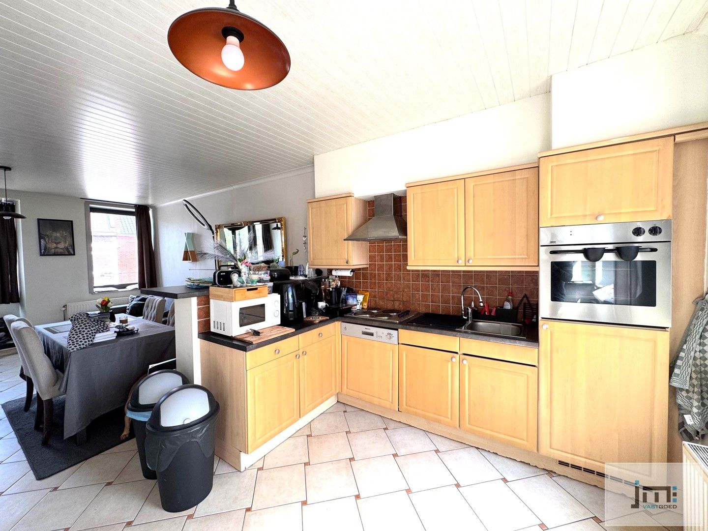 Opbrengsteigendom met twee woonunits in het hart van Sint-Truiden foto 3