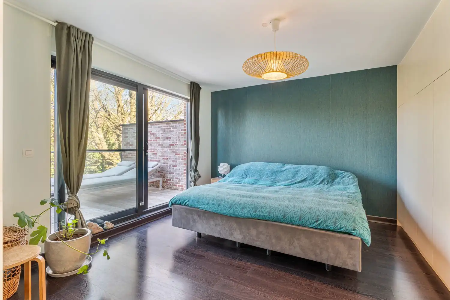 Moderne en energiezuinige(A-label) woning met 4 ruime slaapkamers, 2 badkamers, 2 autostaanplaatsen, een ruime kelder en een tuin te Kessel-Lo! foto 15