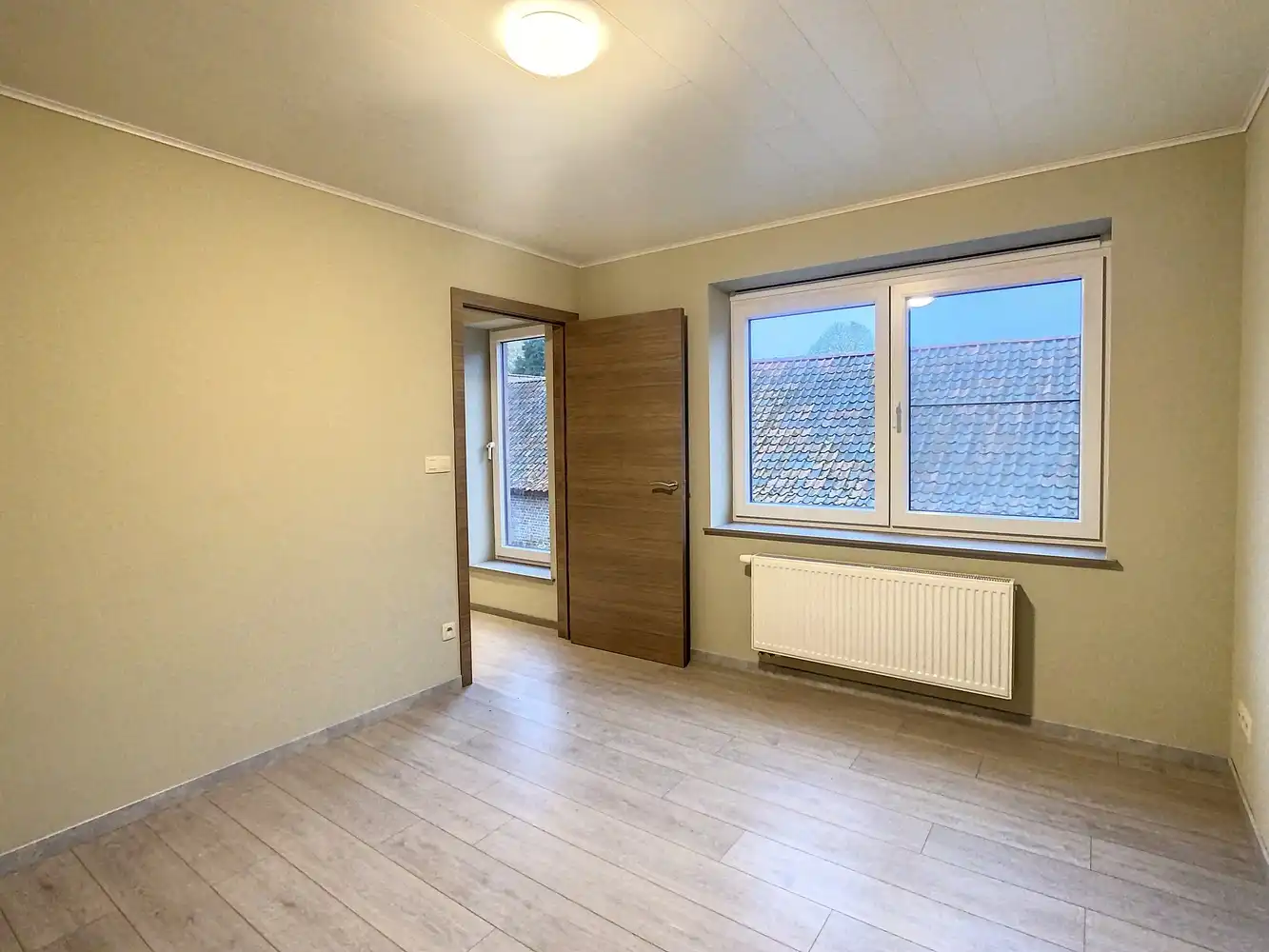 Recent gerenoveerde woning met 3 slpks foto 10