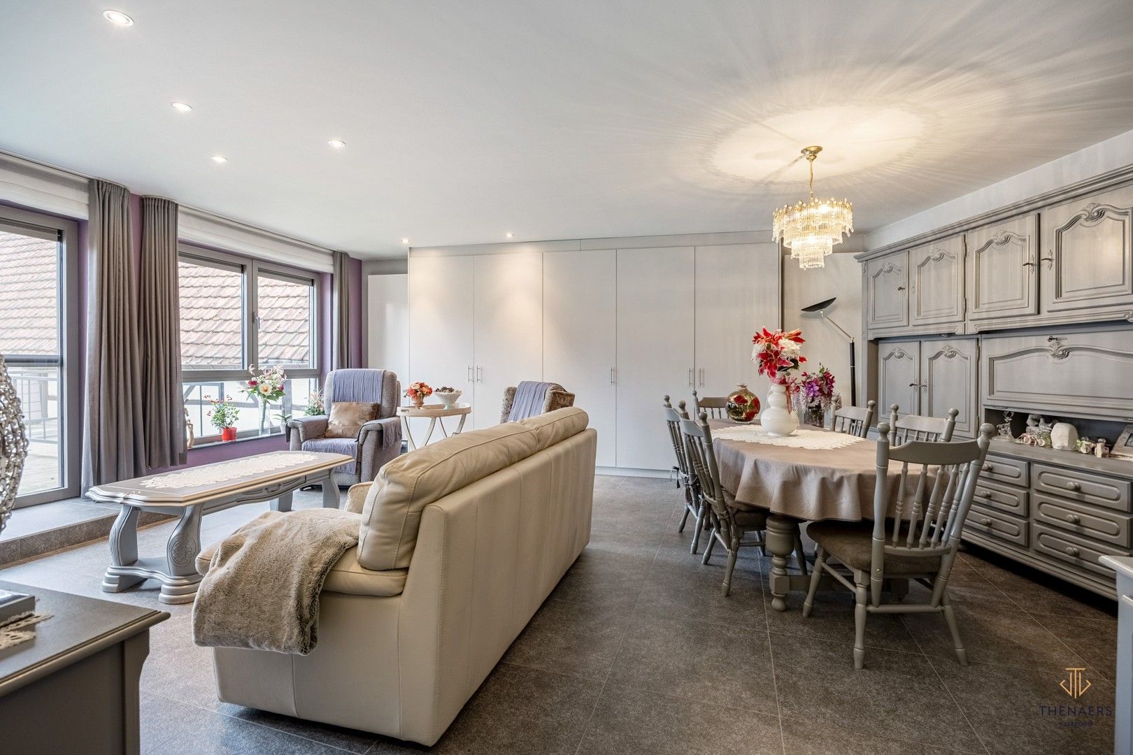 Luxueus wonen in het hart van Sint-Truiden – een unieke kans! foto 4
