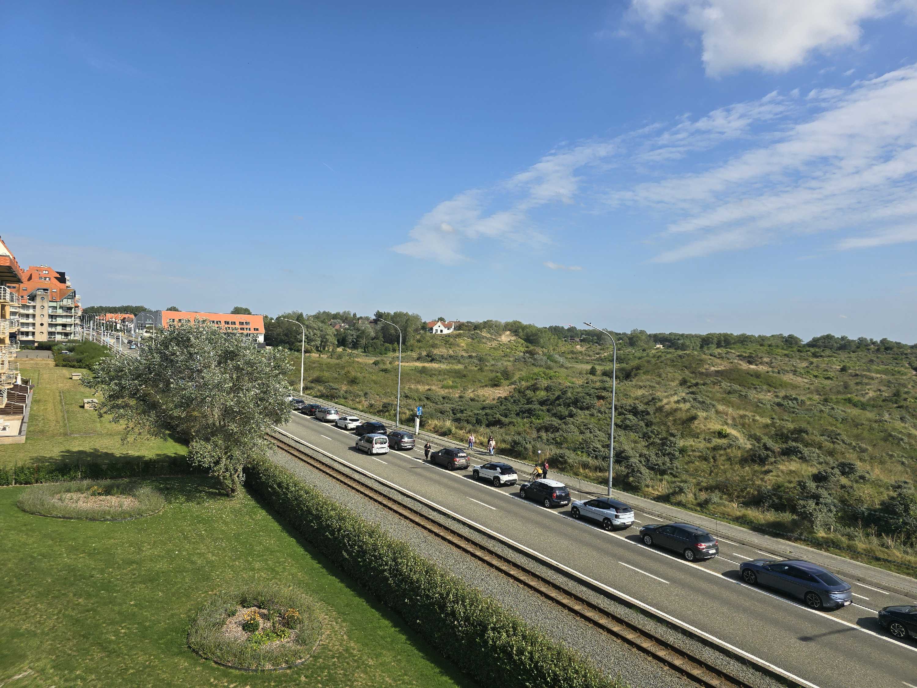 Zongericht hoekappartement met een open zicht te Nieuwpoort foto 11