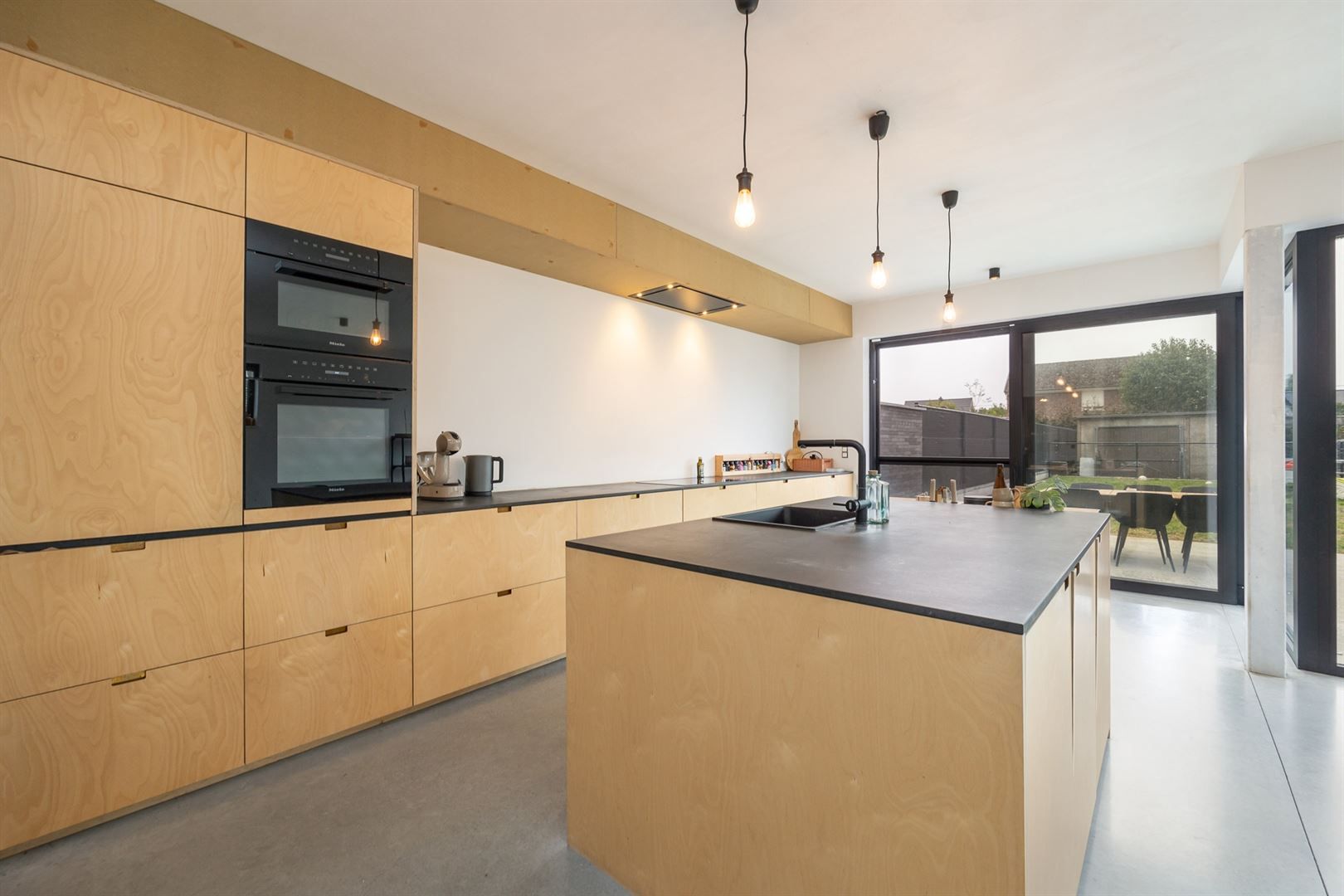 Moderne HOB met 3 slpk in een doodlopende straat foto 7