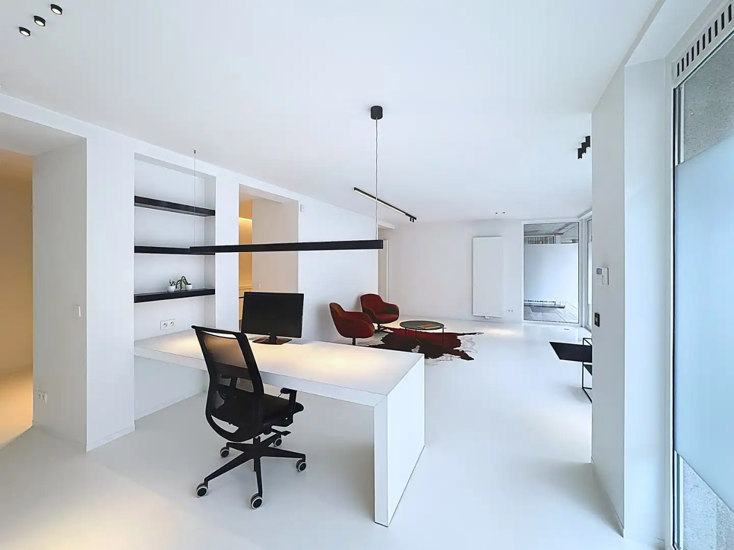 Prachtig kantoor gelegen in de Dorpsstraat te Koekelare foto 3