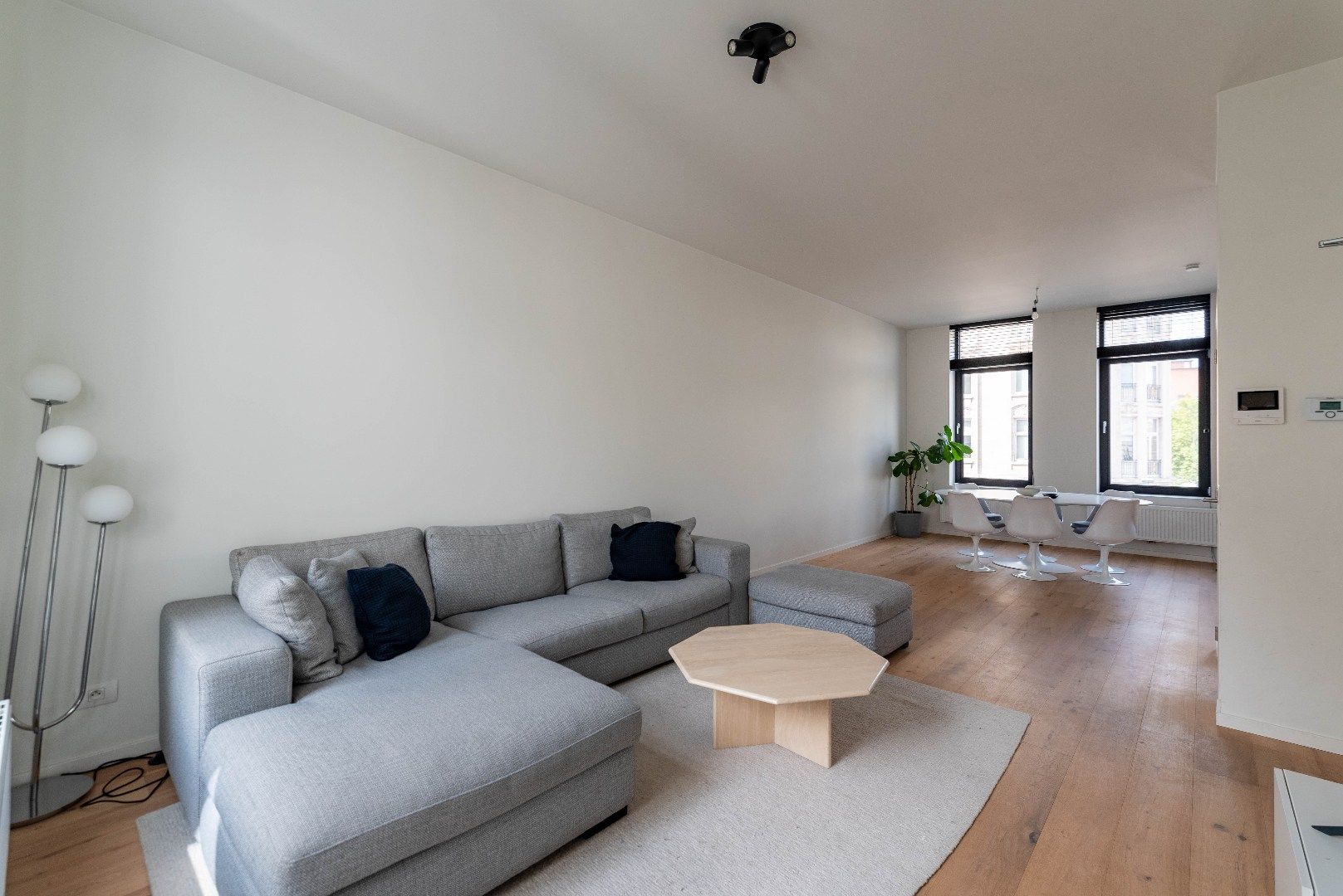 Gerenoveerd appartement voor een echte stadsmus!  foto {{pictureIndex}}