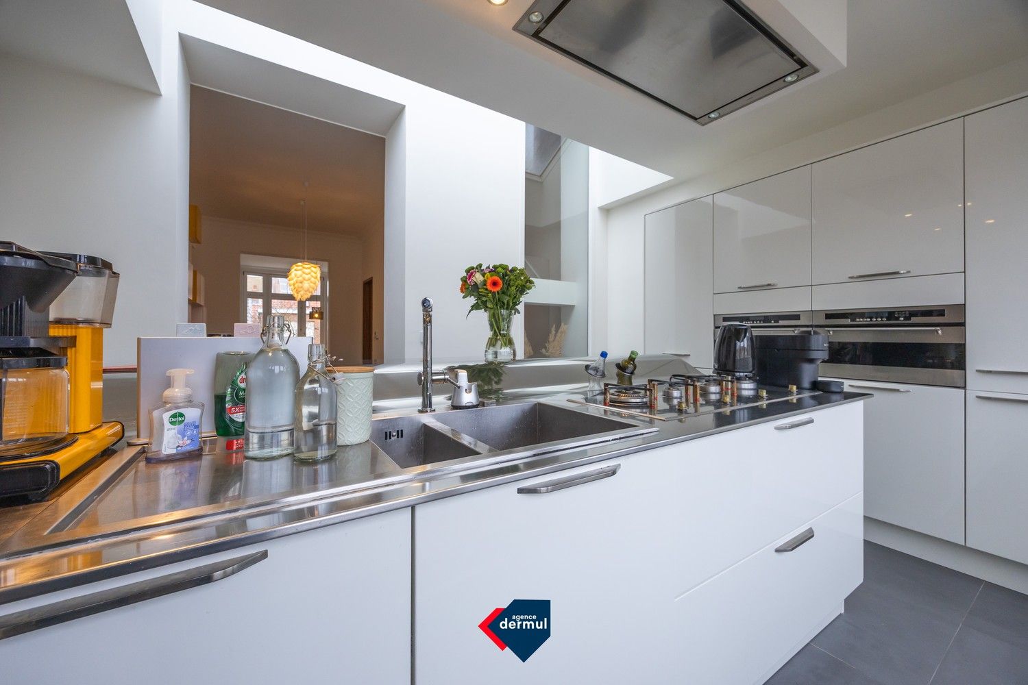 INSTAPKLARE BURGERWONING MET VAKANTIEAPAPPARTEMENT foto 23