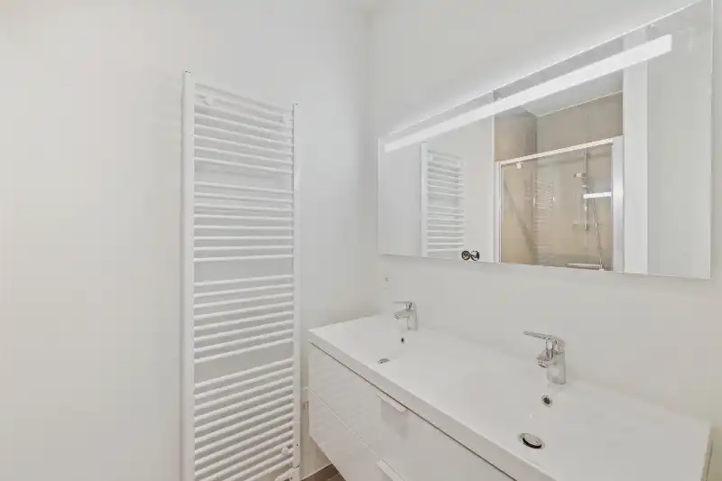 Modern nieuwbouwappartement te koop in Roeselare met gunstige oriëntatie foto 6