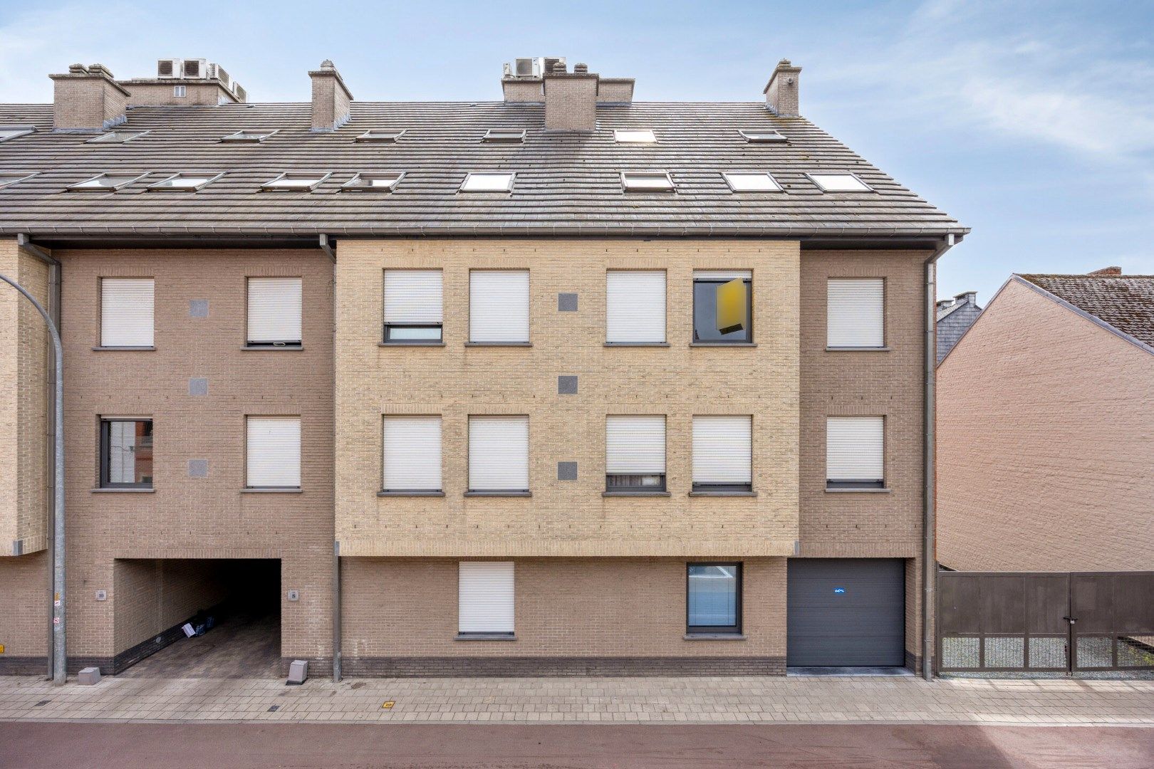 Ruime, moderne duplex met 3 slaapkamers, dressing én zolder – instapklaar en energiezuinig! foto 26