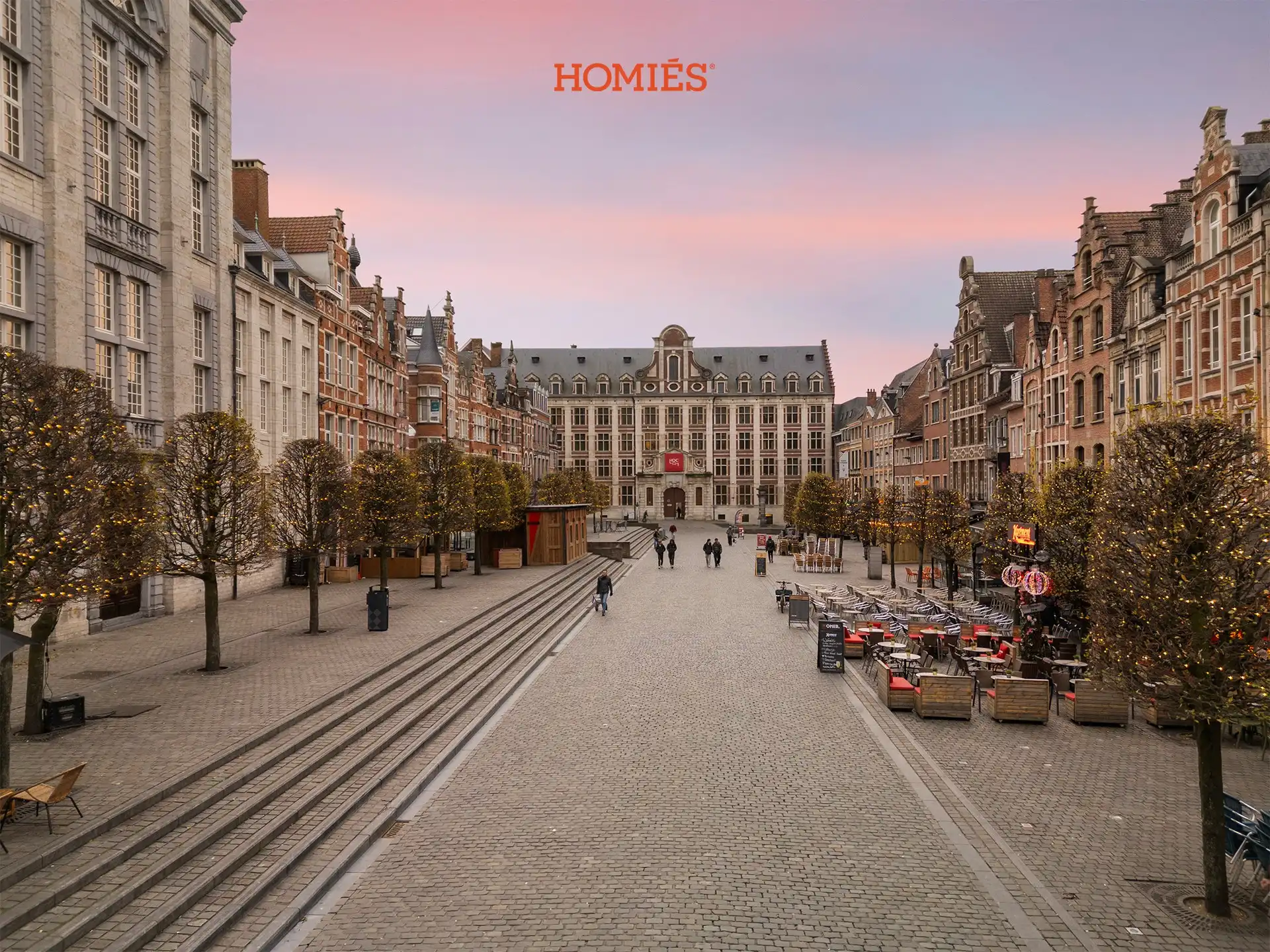 Exclusief handelspand op AAA-locatie te huur foto {{pictureIndex}}