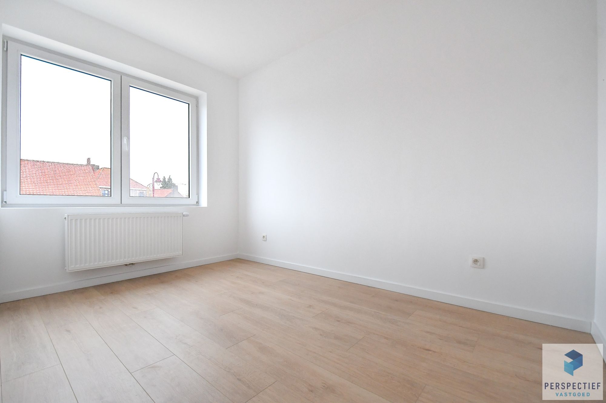 BEZOEKMOMENT ZATERDAG 20/12 VAN 9U TOT 10U30 | GERENOVEERDE, RUIME hedendaagse woning met GROTE tuin op TOPLOCATIE! foto 14