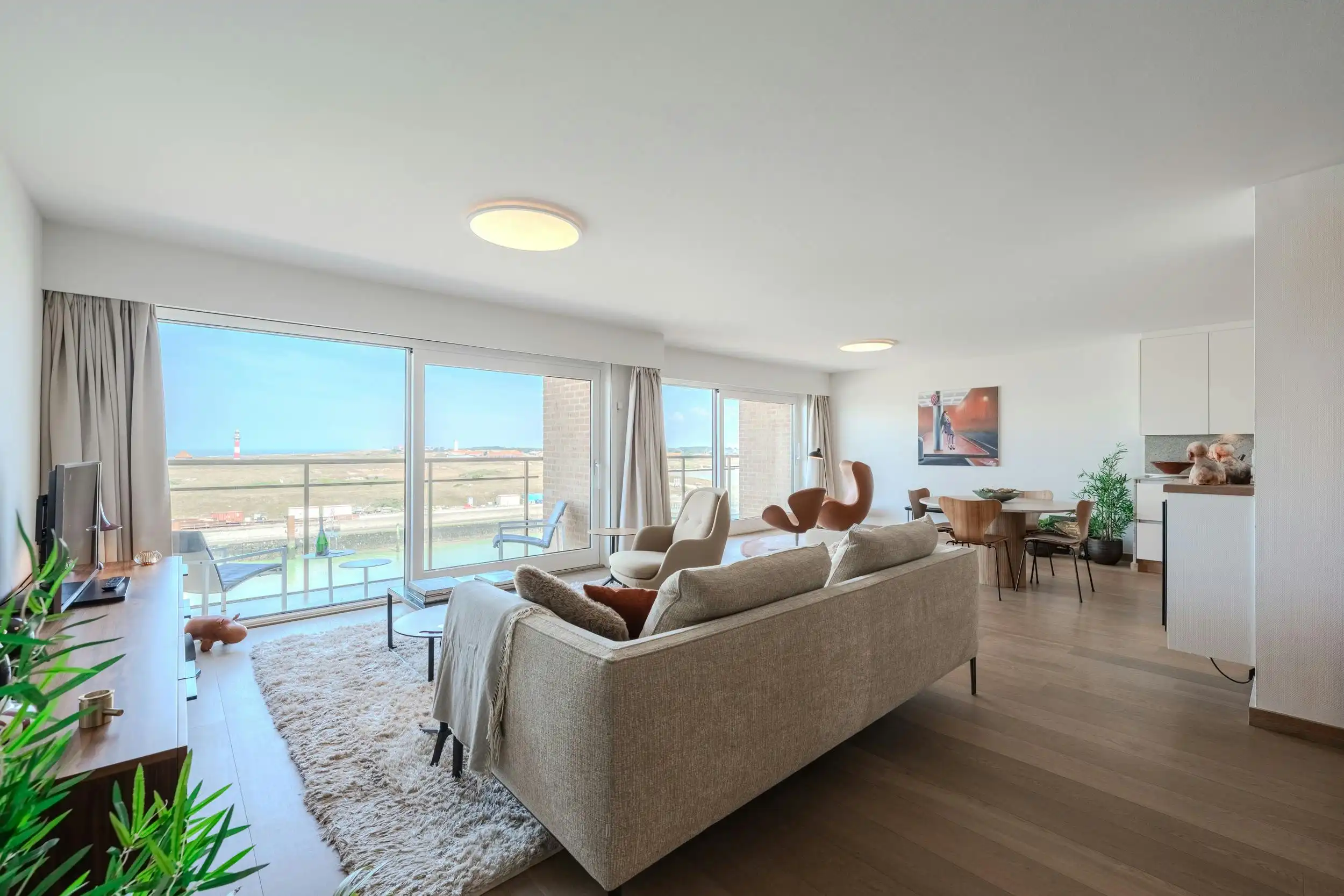 Magnifiek appartement met drie slaapkamers en open zicht foto 4