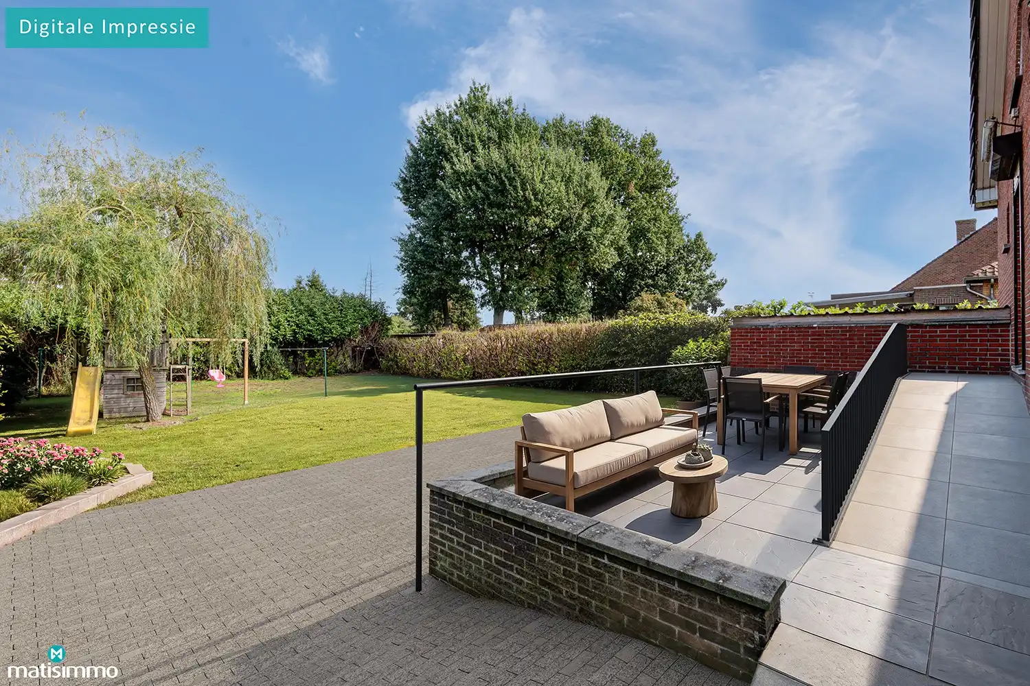 RUIME, GELIJKVLOERSE WONING (VOLLEDIG ONDERKELDERD), MET GARAGE EN TUIN NABIJ CENTRUM GENK foto 36