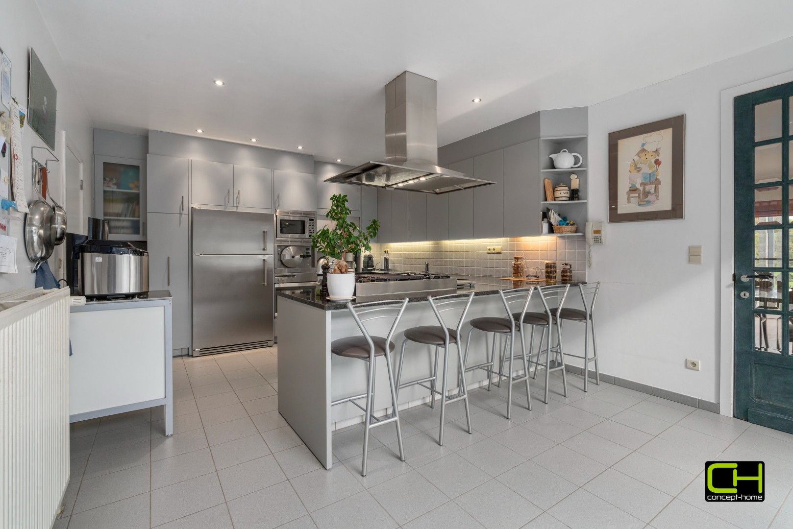 Villa met woonst en praktijkruimte te koop in Beke foto 6