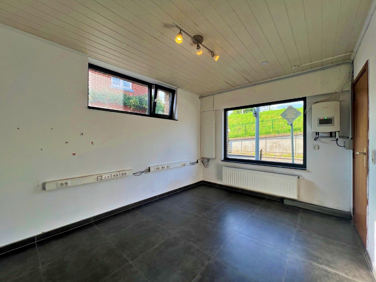 Halfopen woning op toplocatie in Landegem foto 12