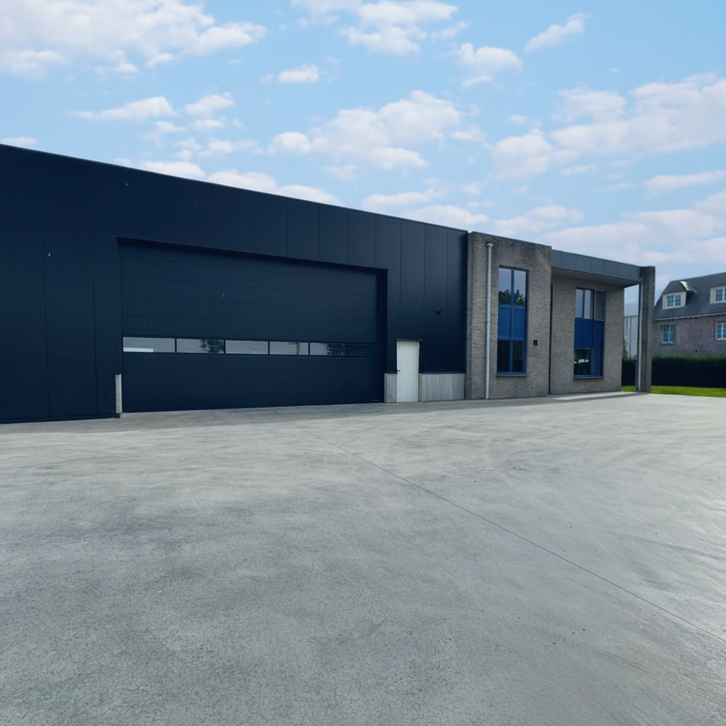 Strategisch gelegen magazijn in de Haven van Antwerpen foto 2