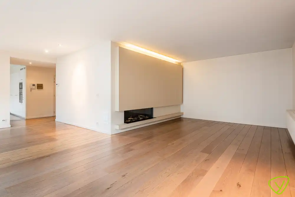Exceptioneel appartement met een prachtig zonneterras en een top kwalitatieve afwerking foto 2