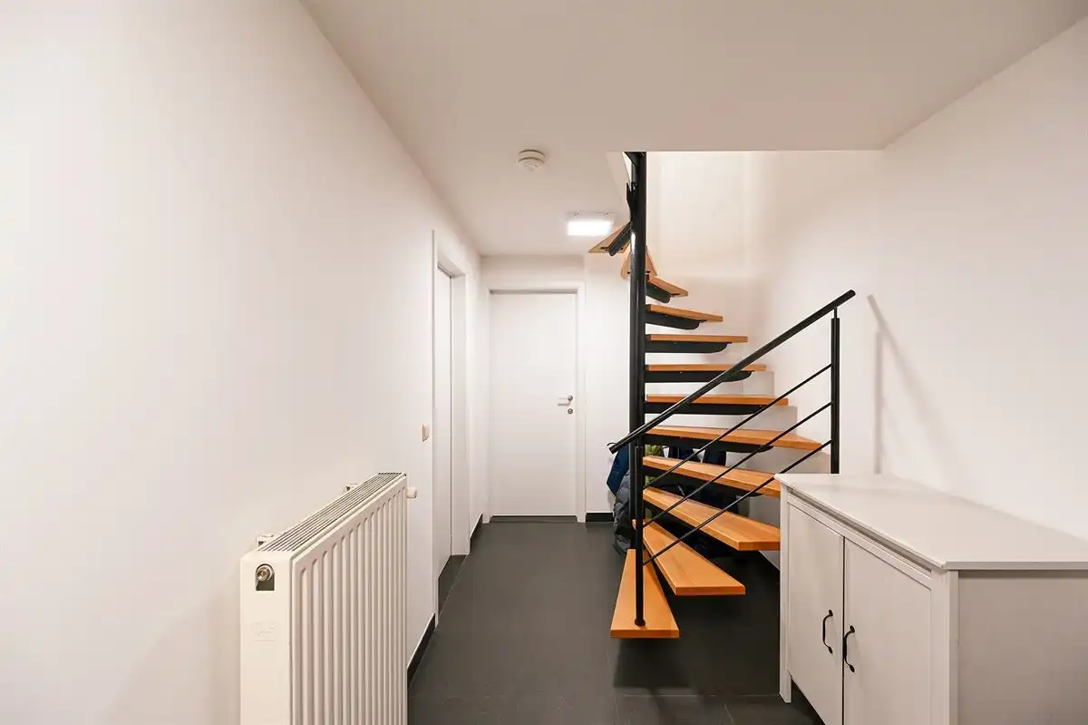 Rustig gelegen bel-etage woning foto 5