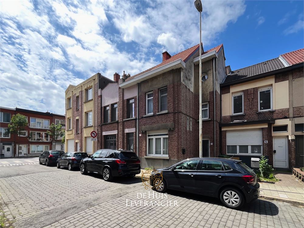Huis te koop De Waillystraat 1 - 2100 Deurne (2100)