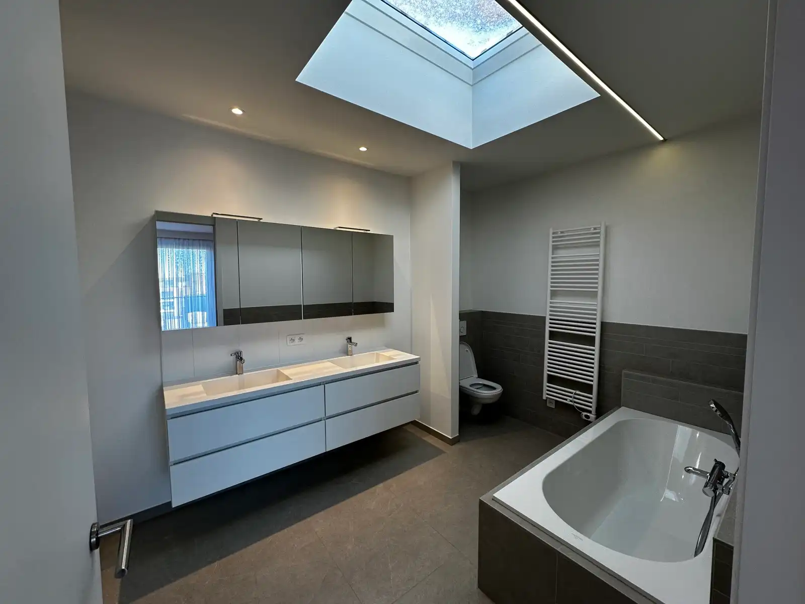 Ruime penthouse aan het water in Aalter-Brug foto 15