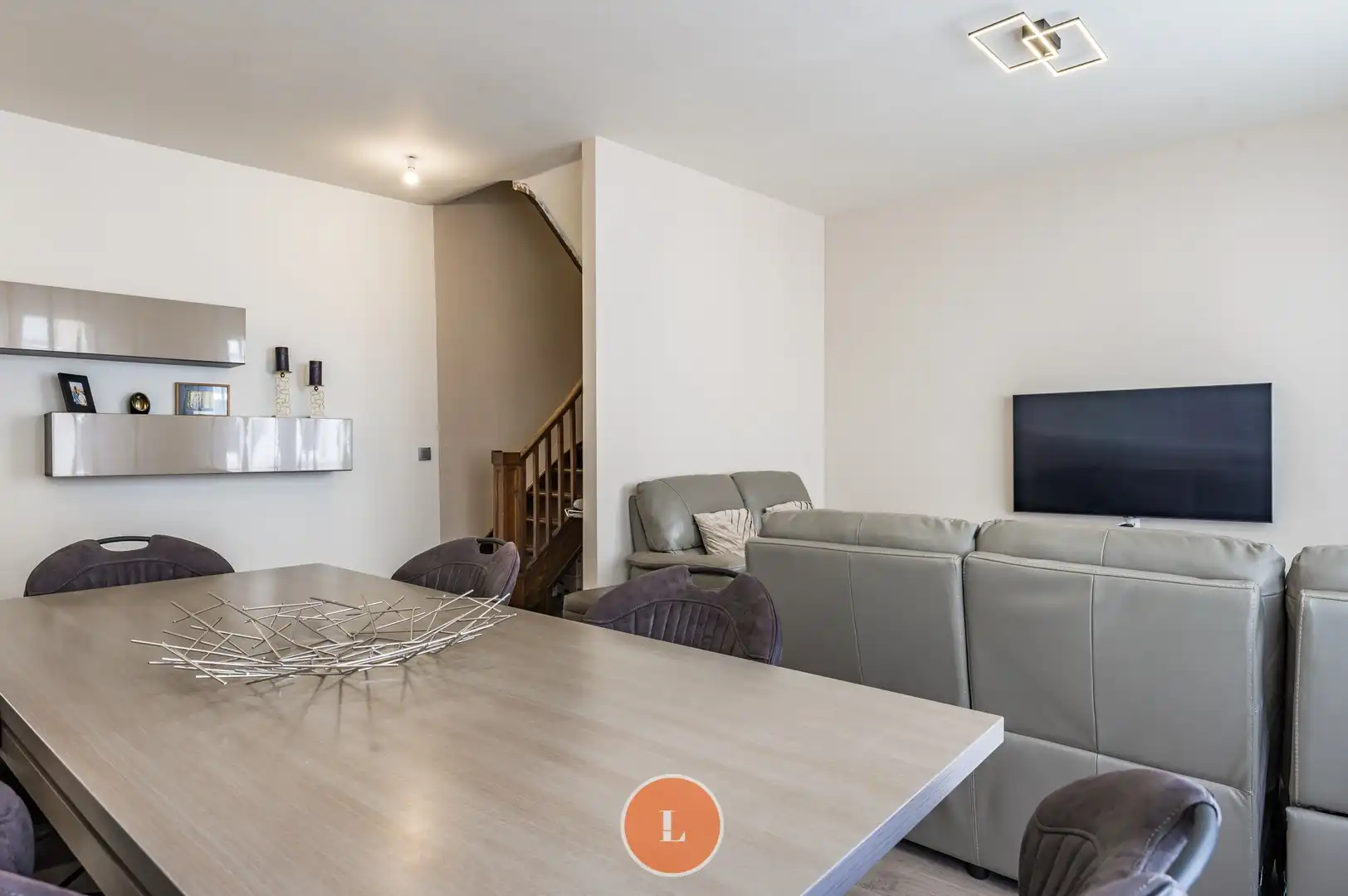 Huis met 3 slaapkamers te koop in centrum Menen foto 6