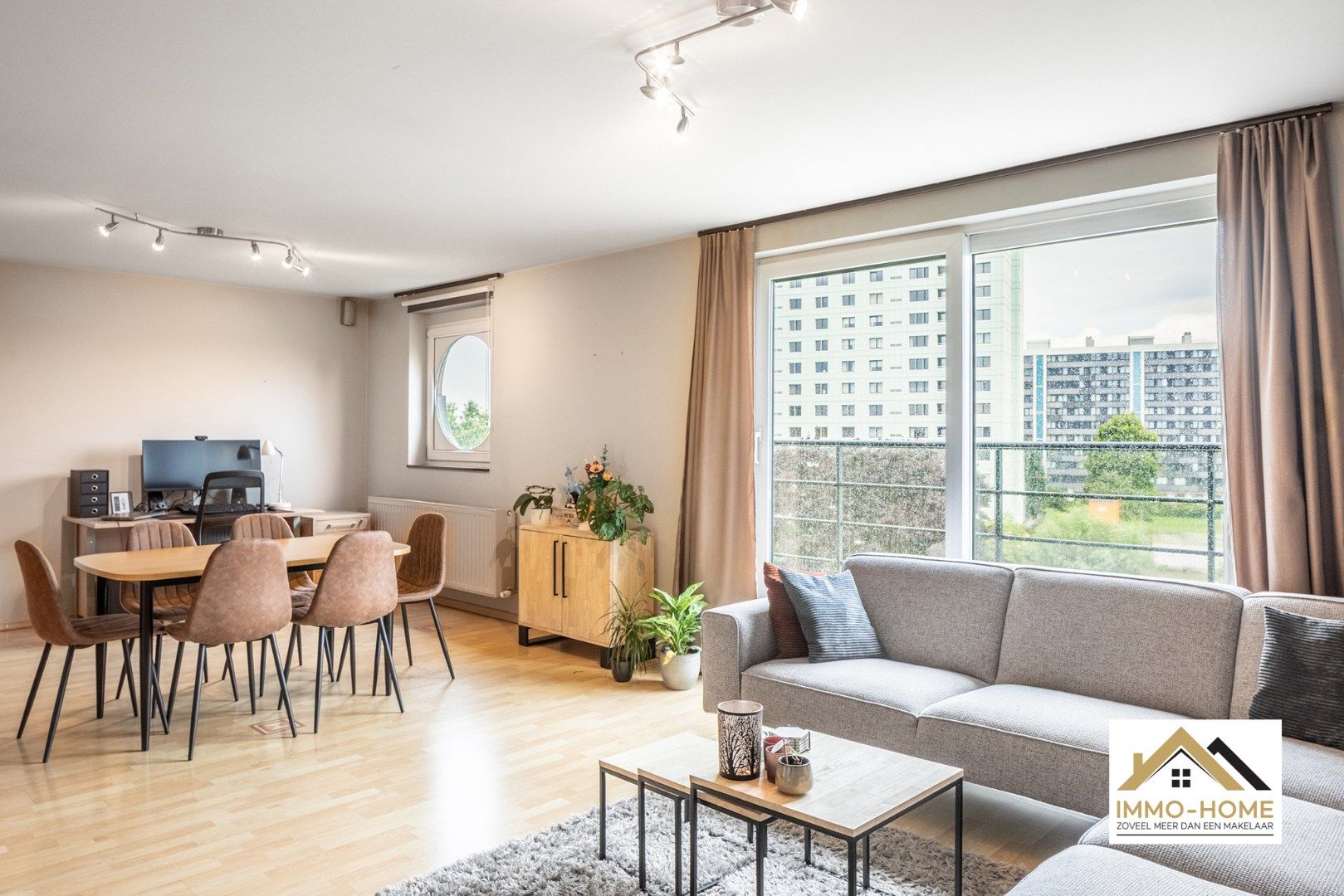 Lichtrijk instapklaar appartement op topligging Lokeren foto 10