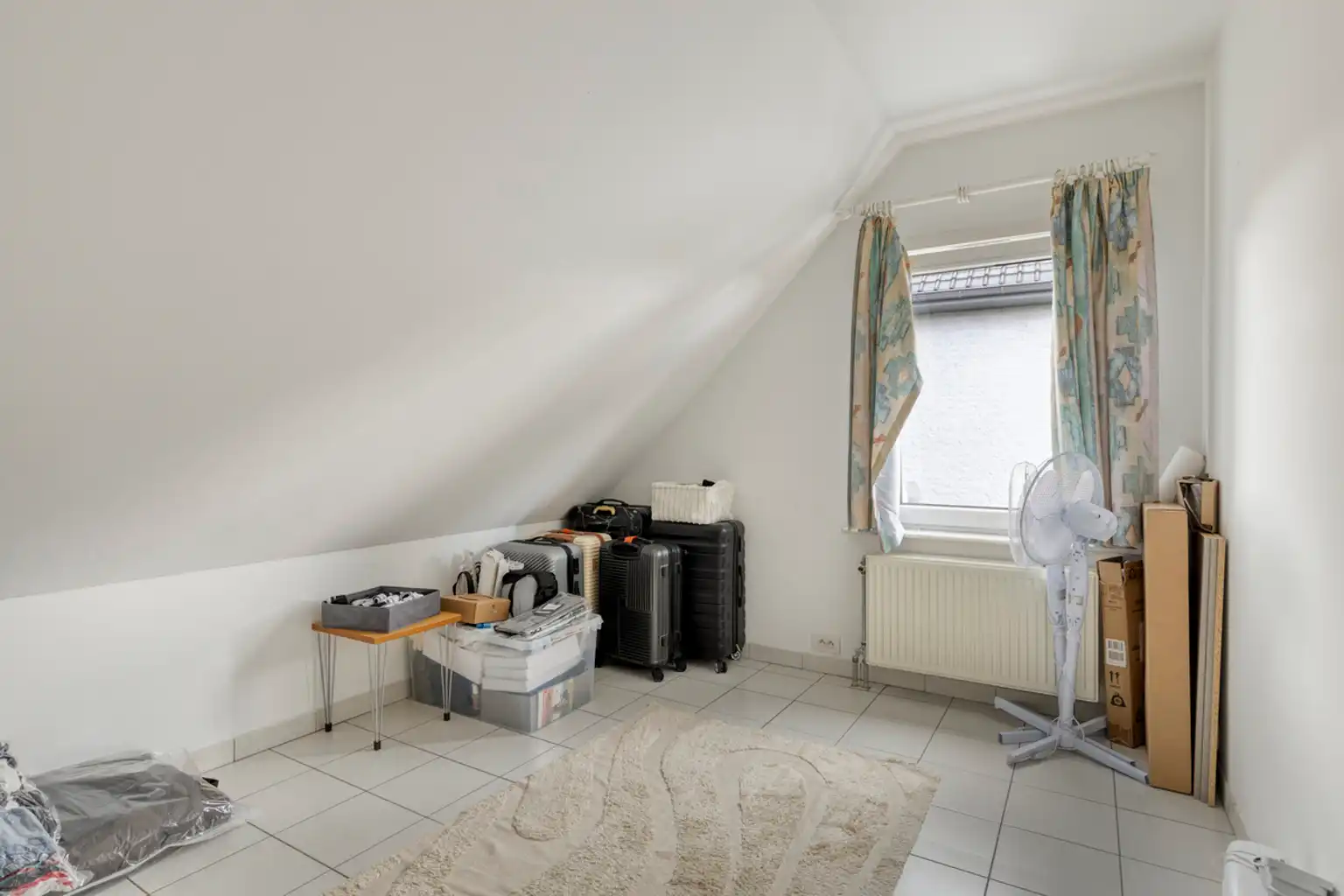 Ruime viergevelwoning met vier slaapkamers in Zellik foto 11