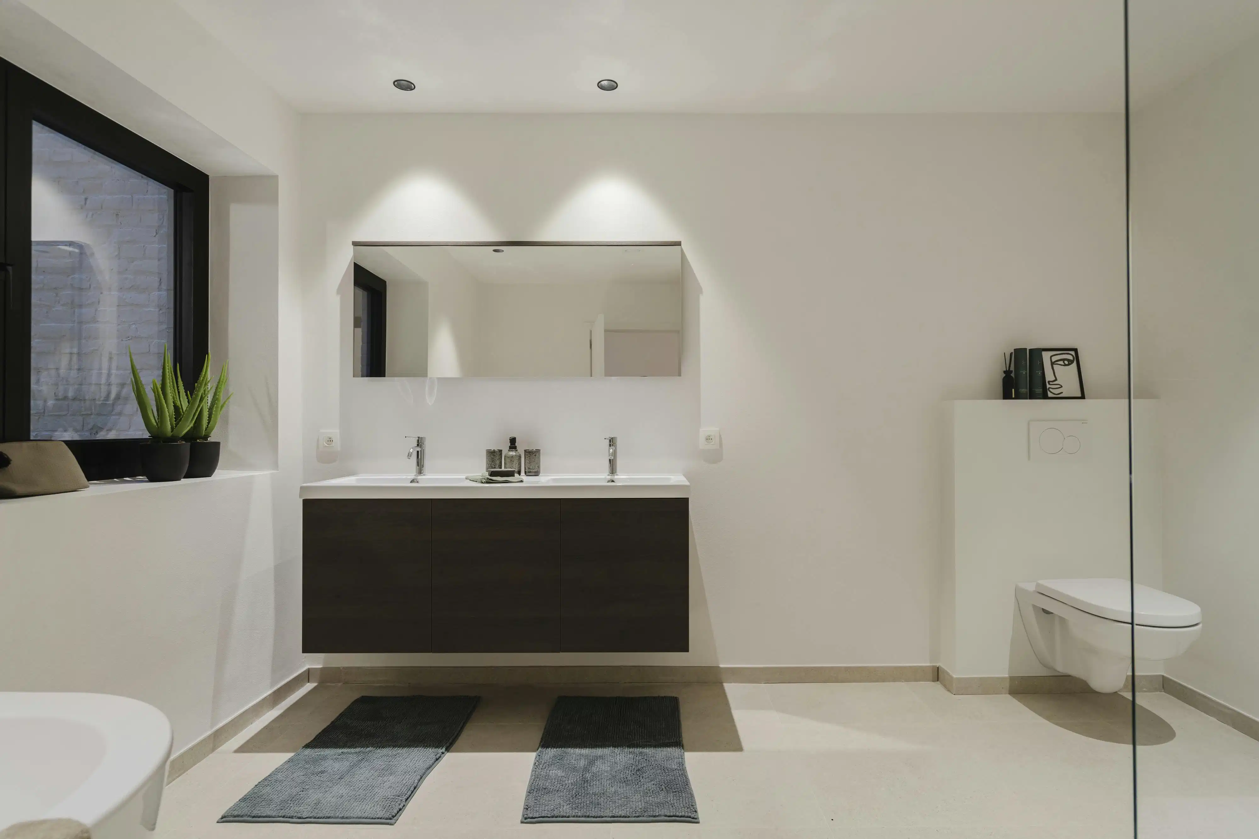 Lichtrijk 2-slaapkamerappartement in res. La Rambla Kortrijk foto 11