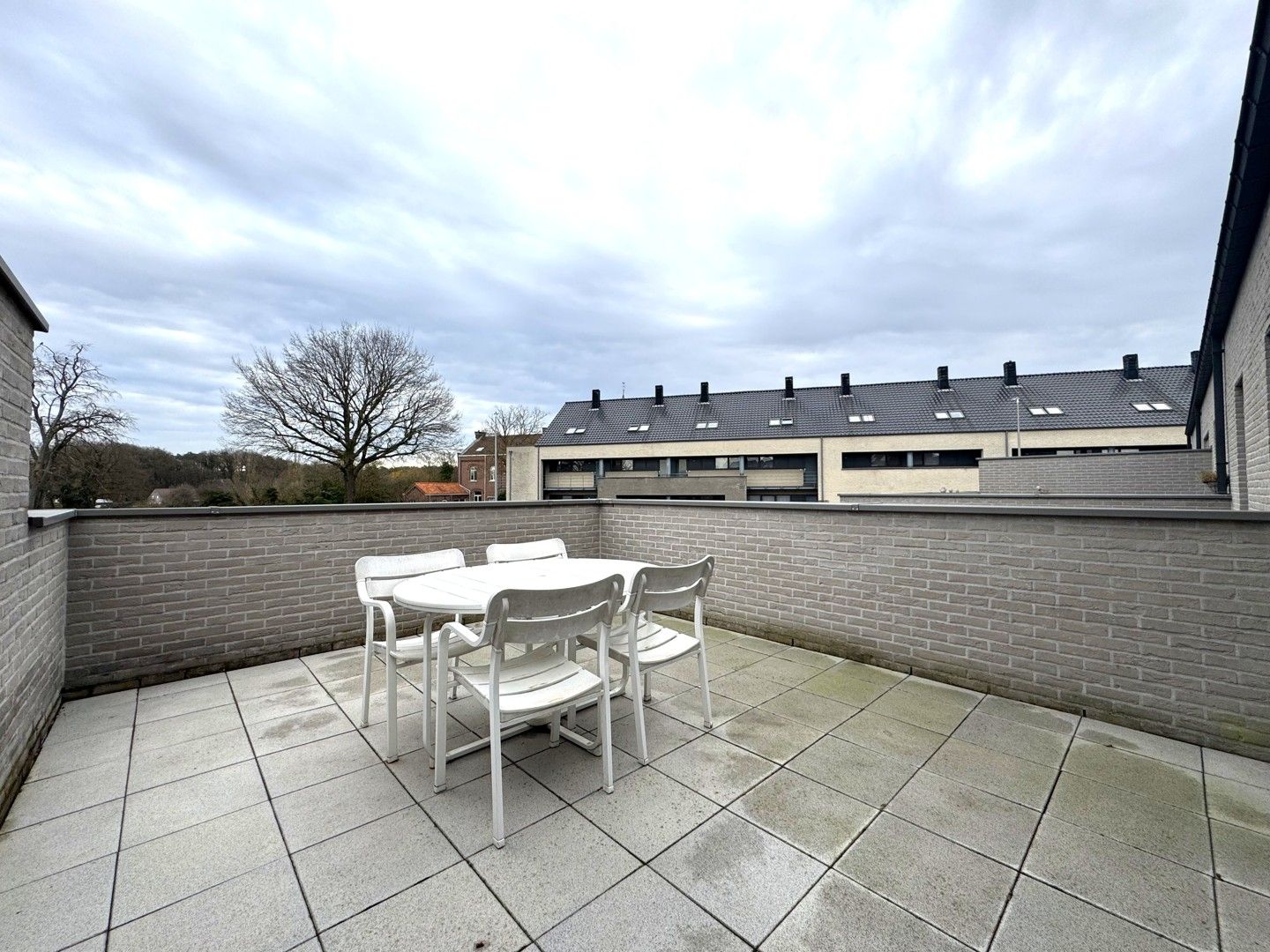 Appartement met 2 slaapkamers en 2 terrassen te huur in As foto 11