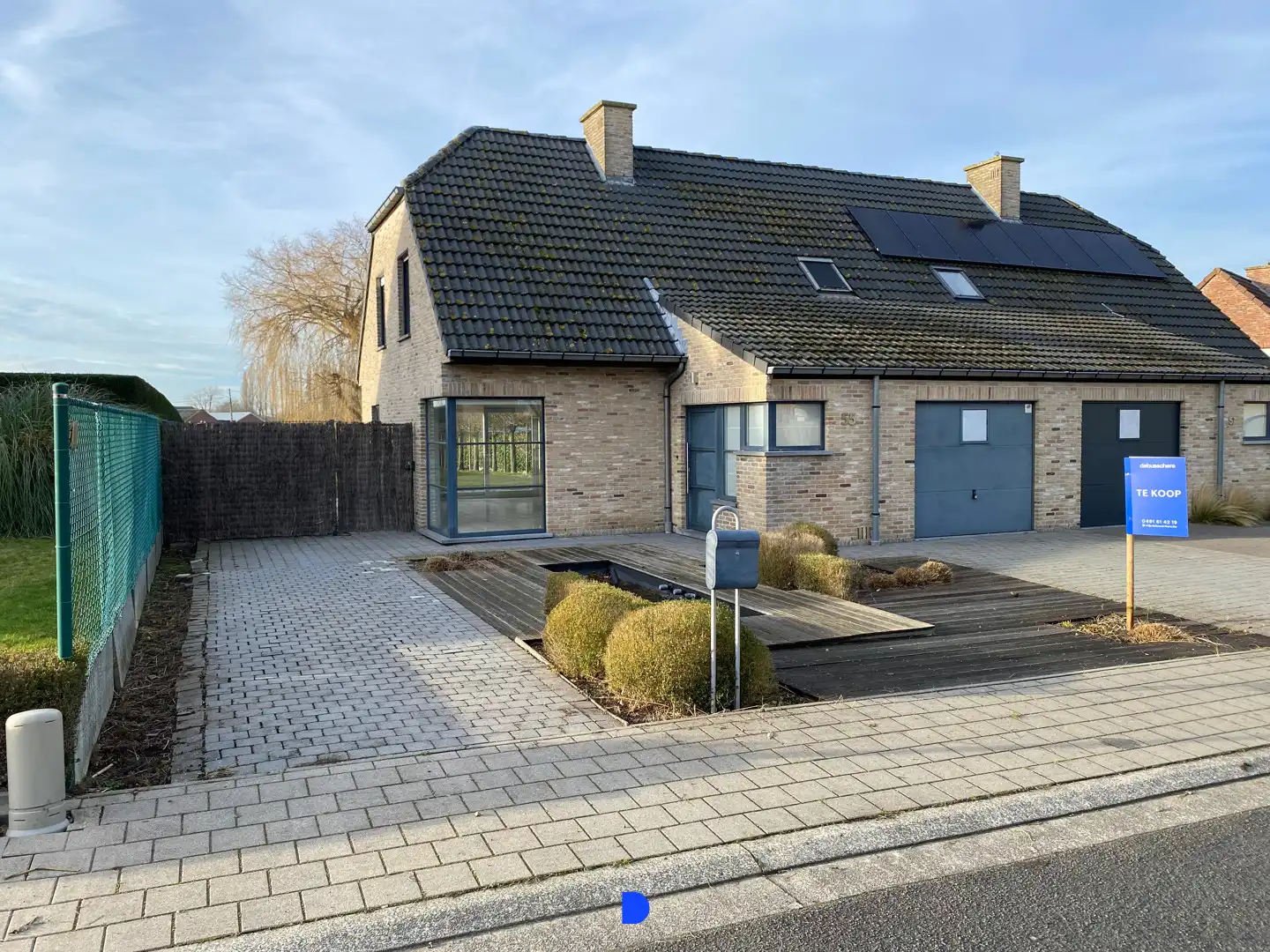 Hoofdfoto van de publicatie: Halfopen woning met tuin in Oekene!