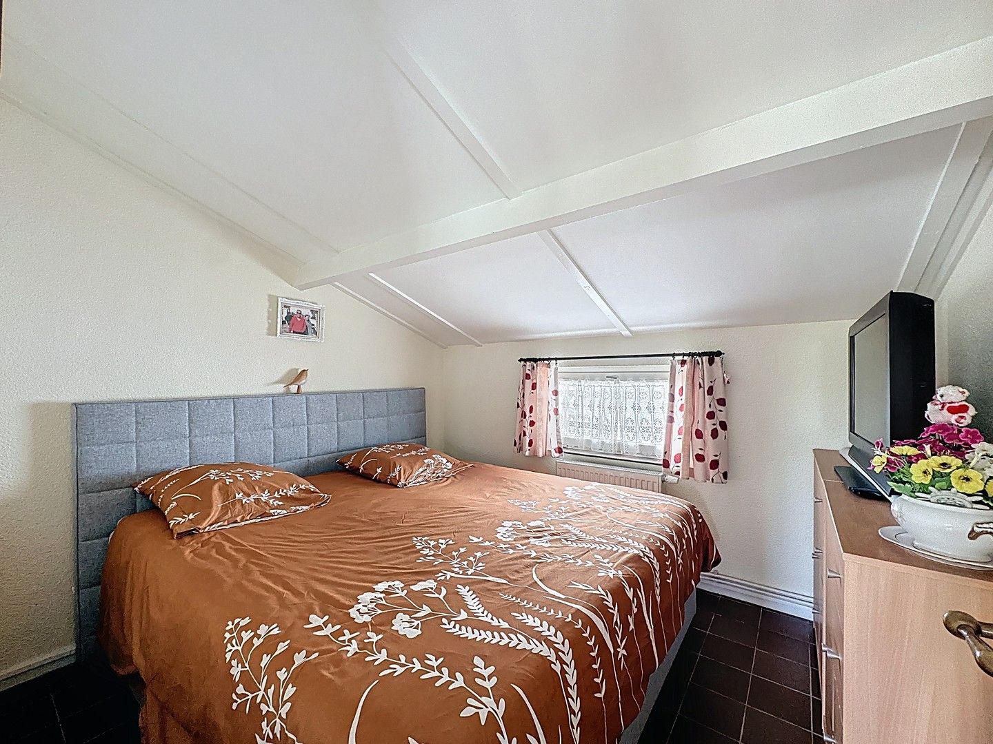 Verzorgde vakantiewoning met zonnige tuin in domein Sunparks. foto 6