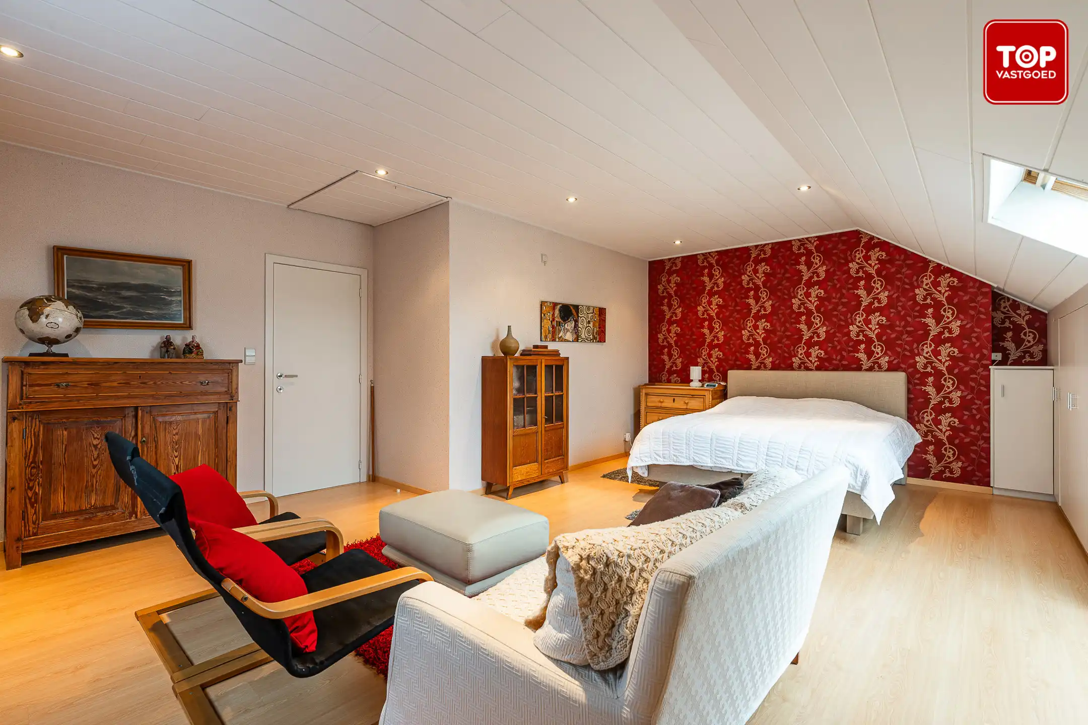 Rustig gelegen duplexappartement met 3 slaapkamers, garage en groene omgeving. foto 22
