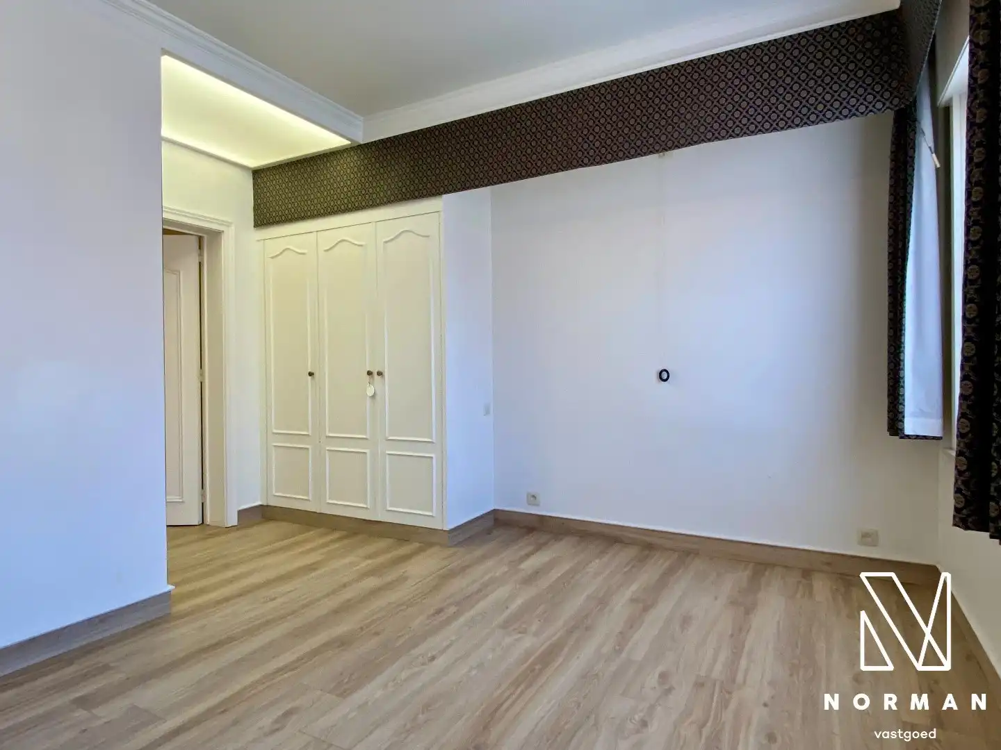 Halfopen woning te huur in het centrum van Kortrijk op een topligging! foto 9