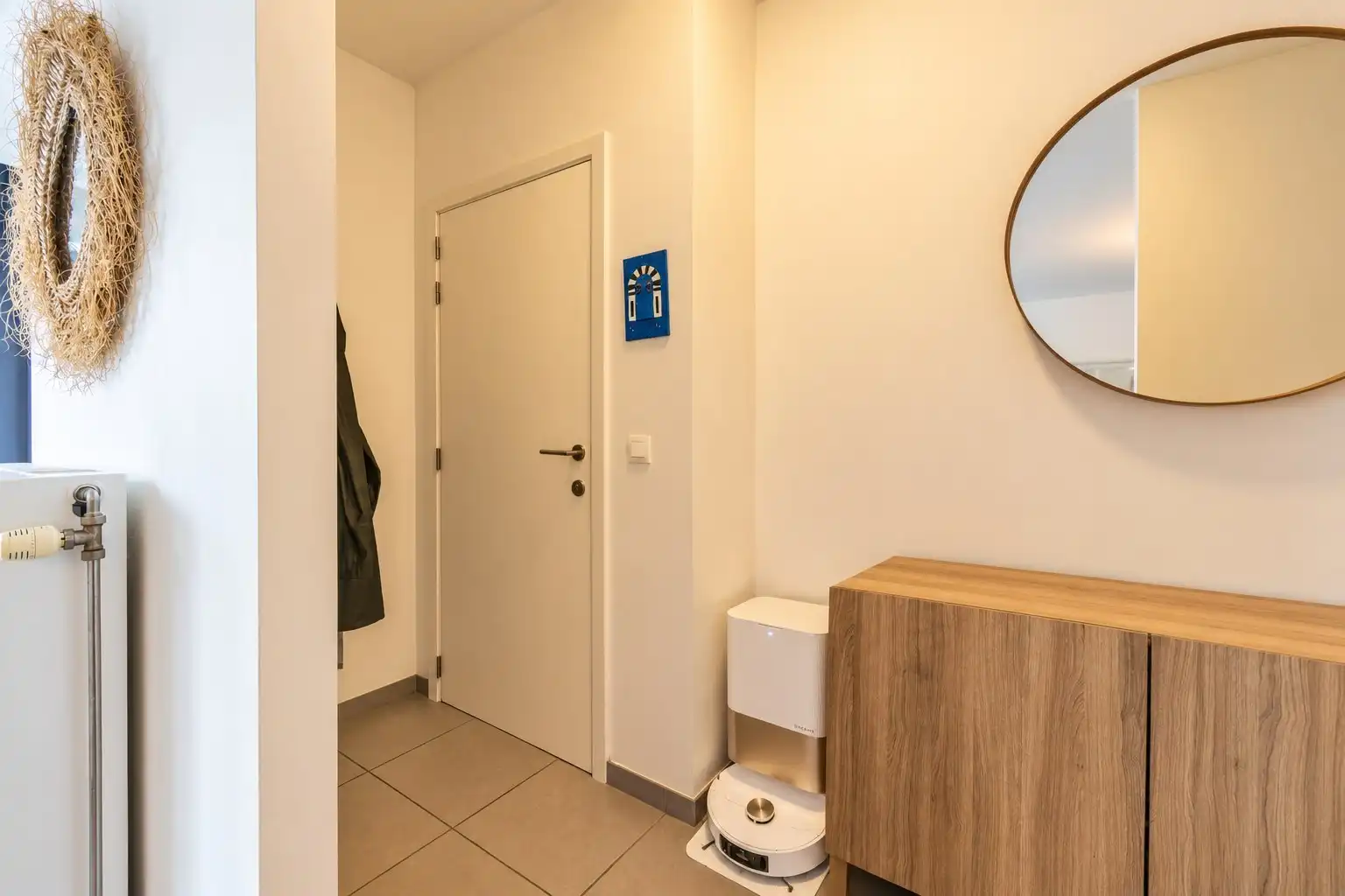 INSTAPKLAAR APP MET 2 SLAAPKAMERS, TERRAS & GARAGE ! foto 6