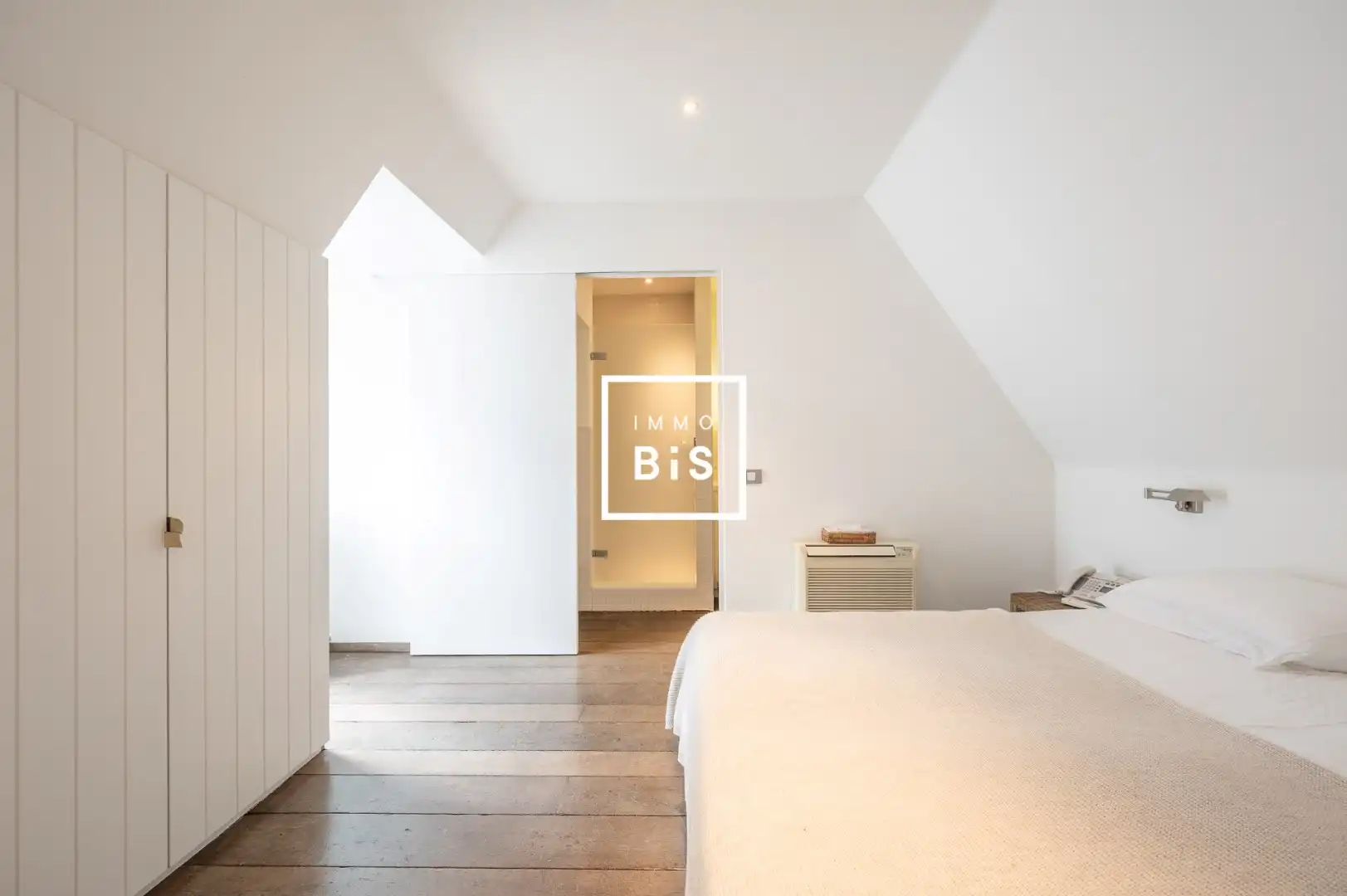 Ruime en stijlvolle villa met optimale privacy op een topligging in het Zoute foto 24