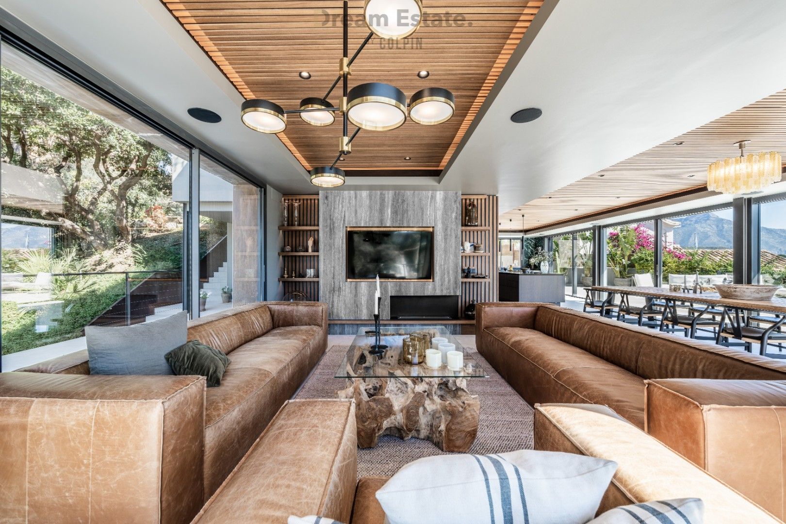 Nieuwe moderne villa op een heuvel met alle luxe voorzieningen te El Madoñal, Benahavis foto 3