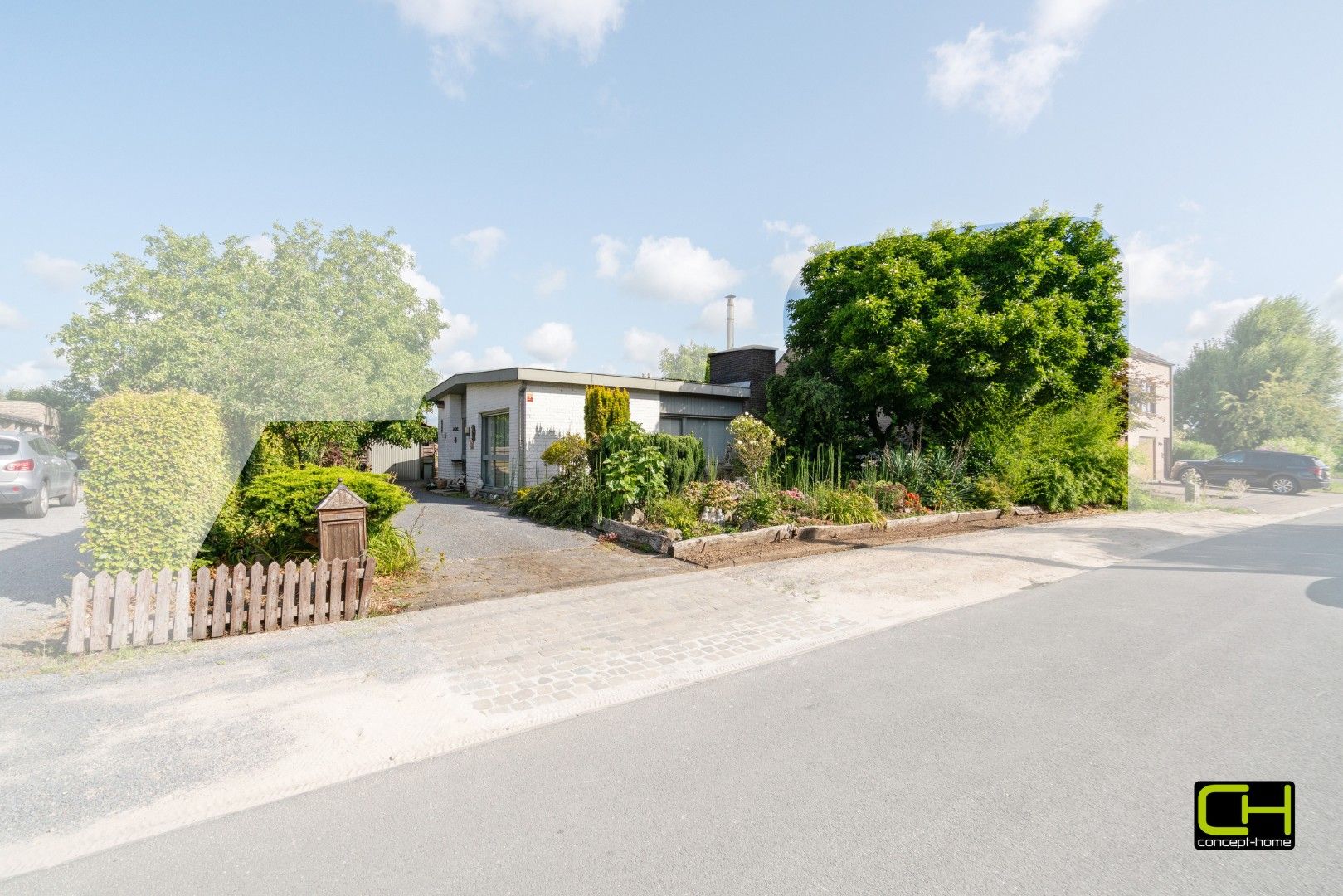 Hoofdfoto van de publicatie: Bungalow met drie slaapkamers te koop in Evergem