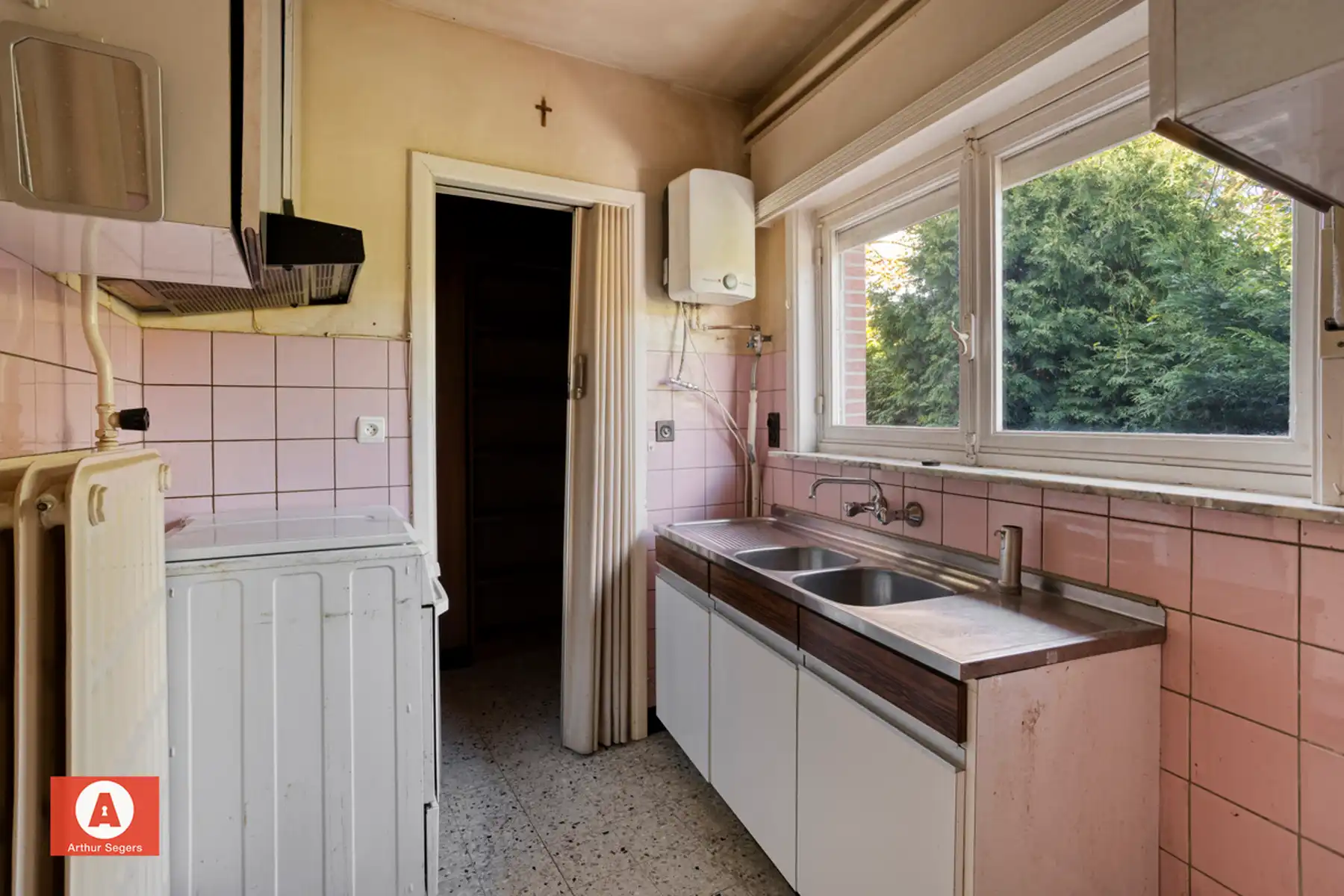 Te renoveren woning met 3 slpk op toplocatie in Malderen foto 10