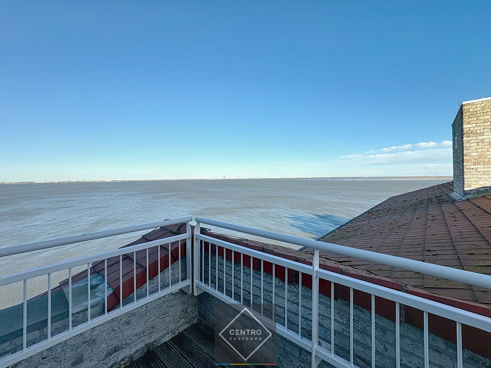 SUBLIEME penthouse met 360° PANORAMISCH uitzicht te Breskens! foto 34
